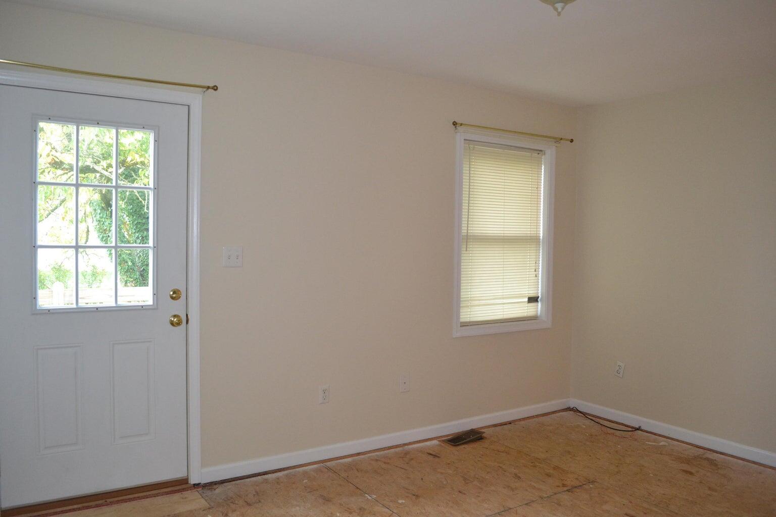 241 Denny Ln