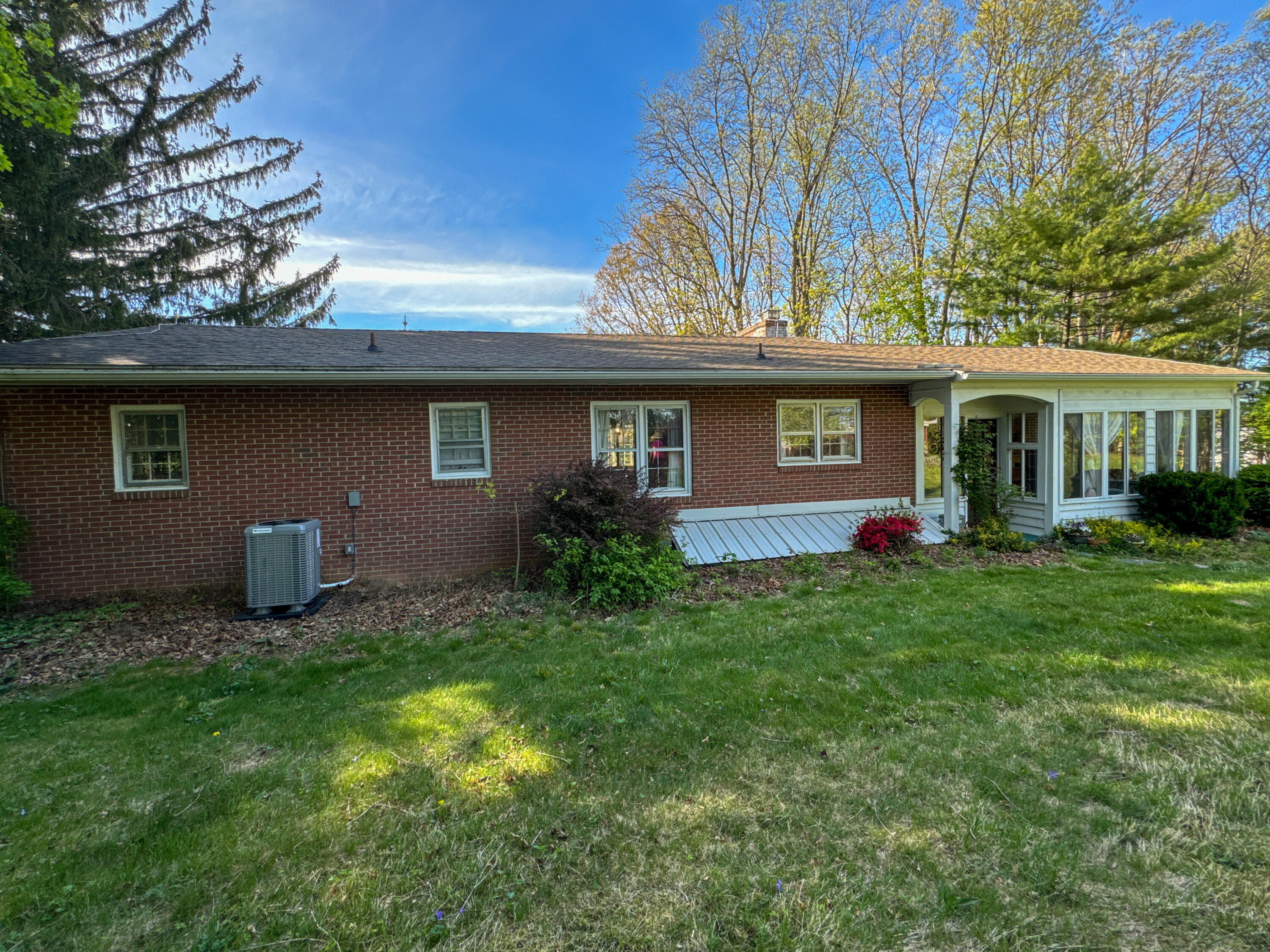 1492 Middlebrook Rd