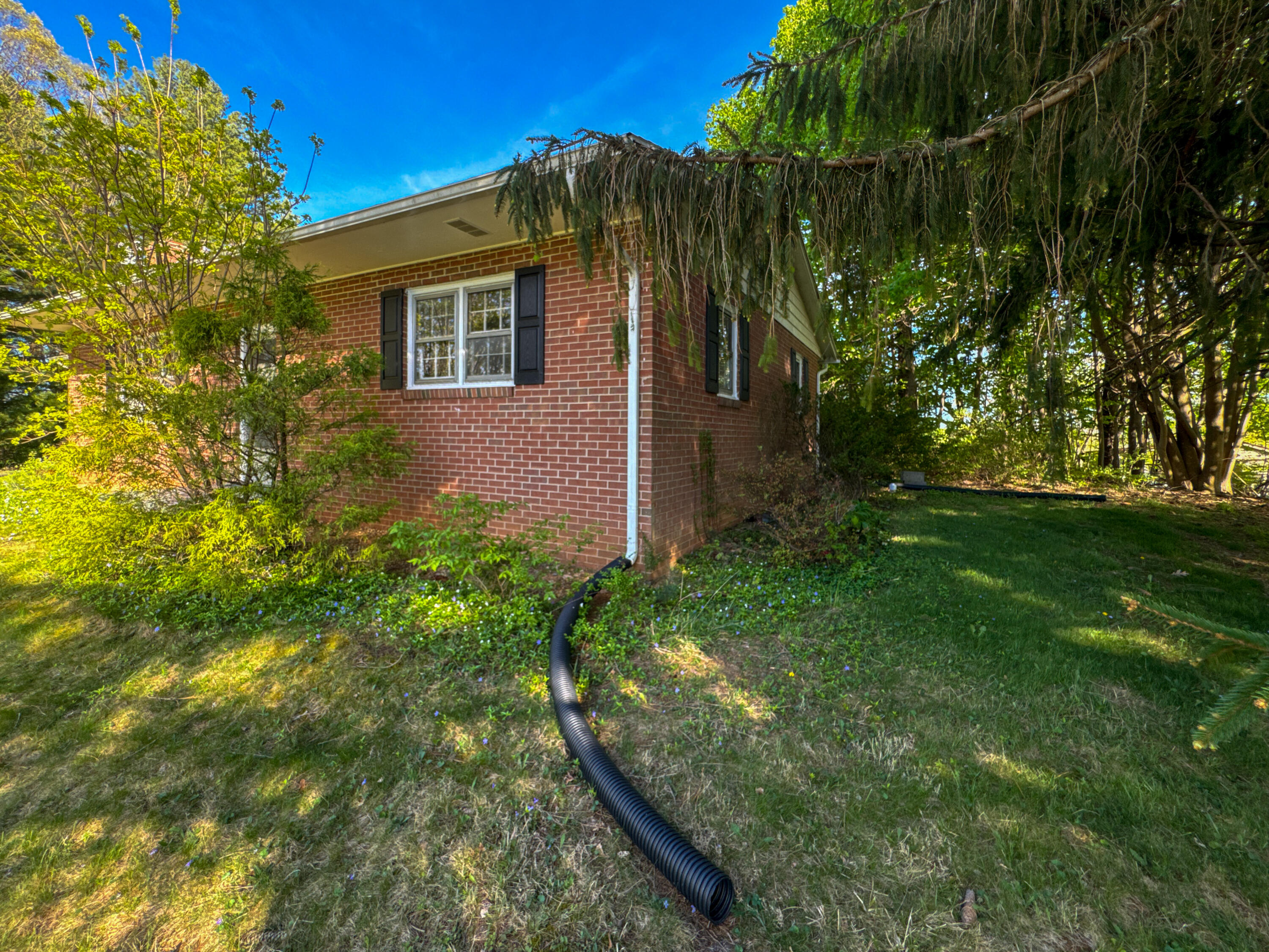 1492 Middlebrook Rd