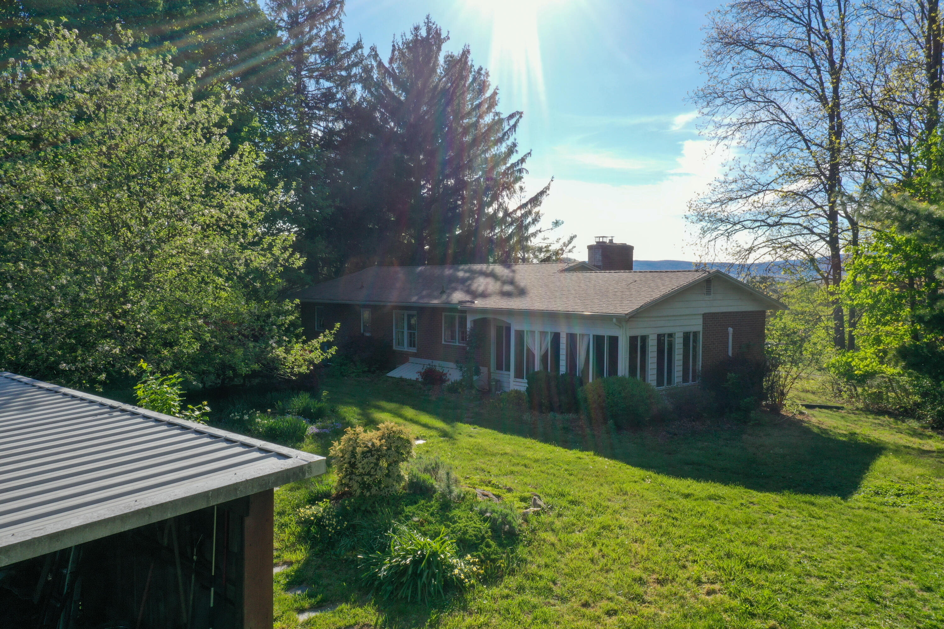 1492 Middlebrook Rd