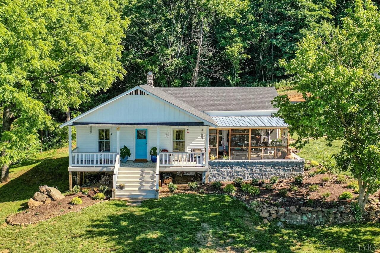 941 Ambrose Rucker Rd