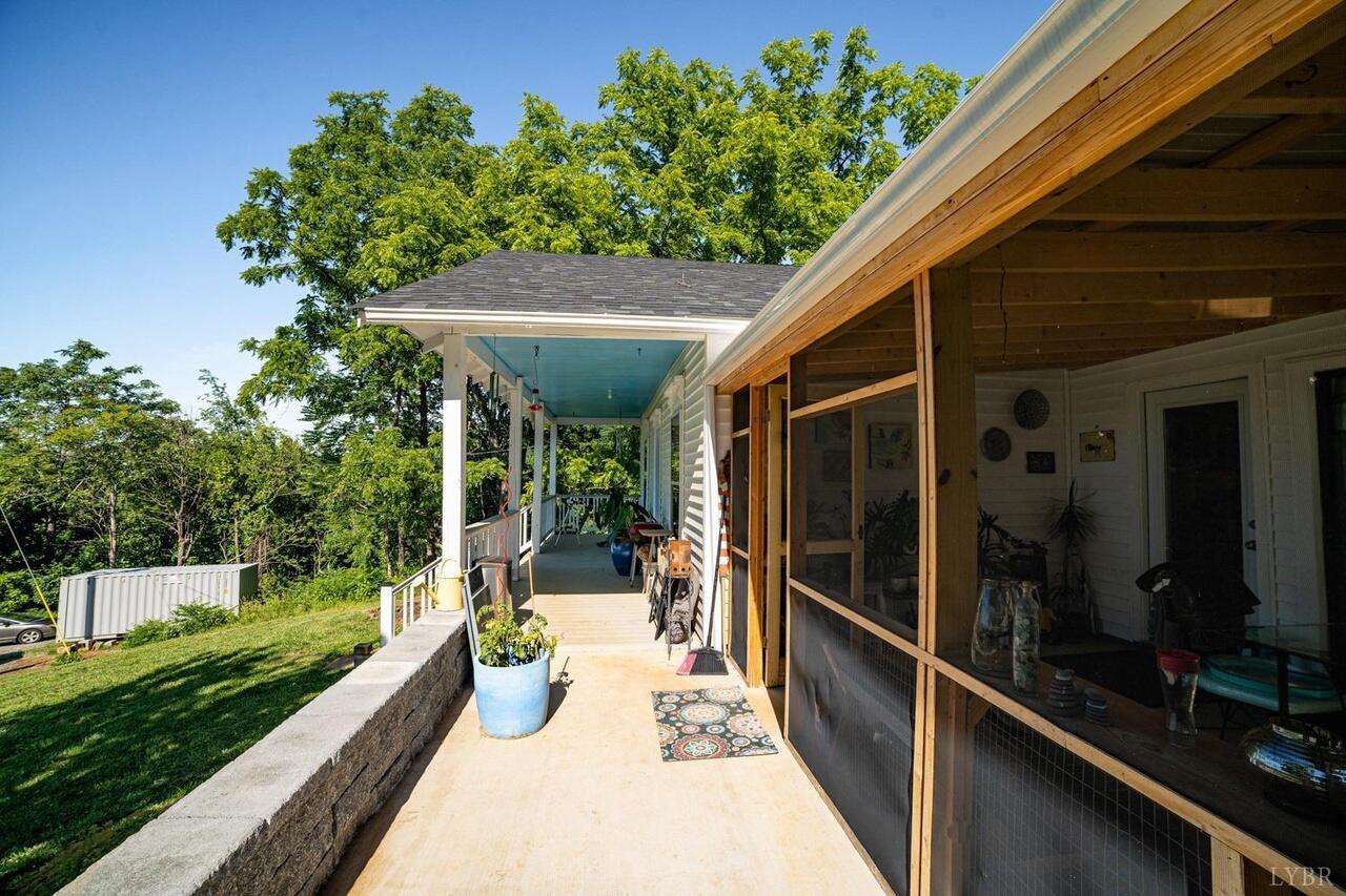 941 Ambrose Rucker Rd