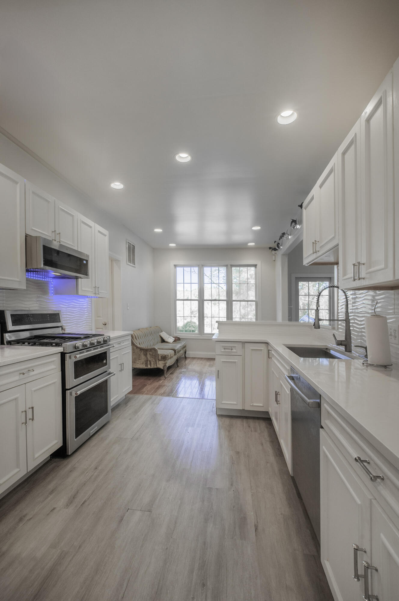 71 Woodridge Ln