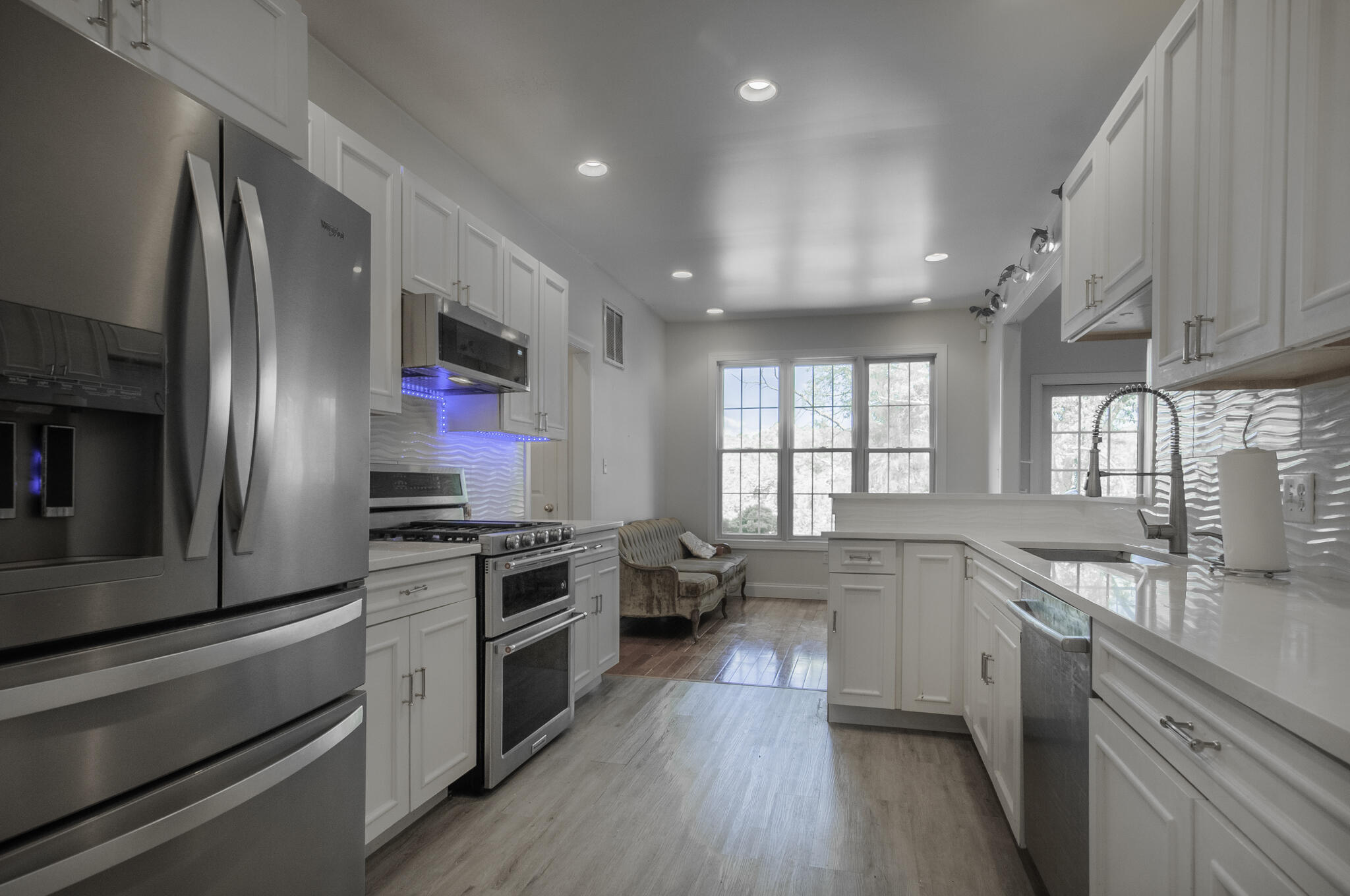 71 Woodridge Ln