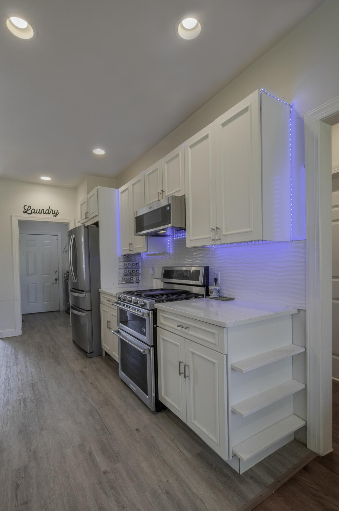 71 Woodridge Ln