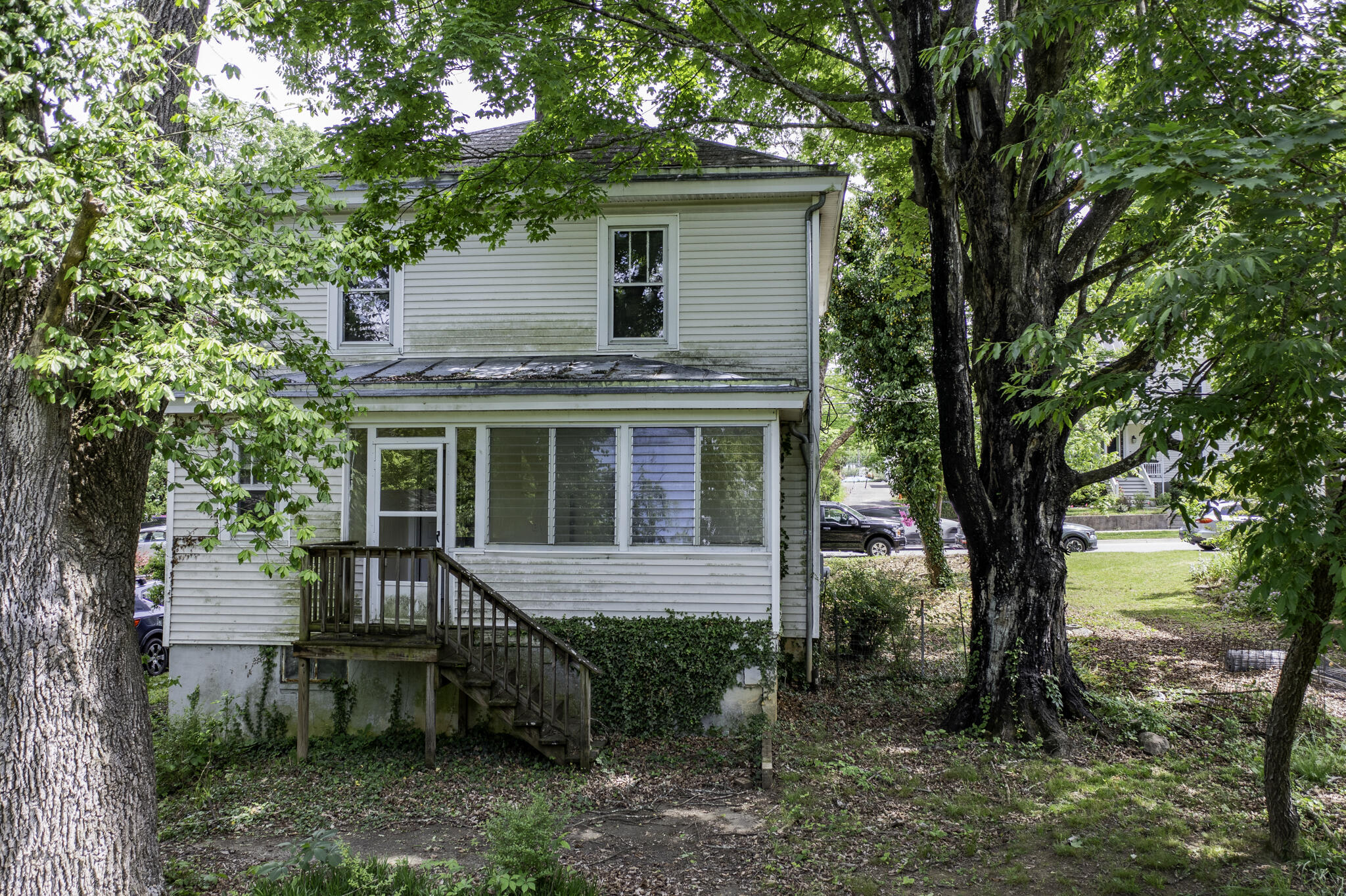 513 Taylor St