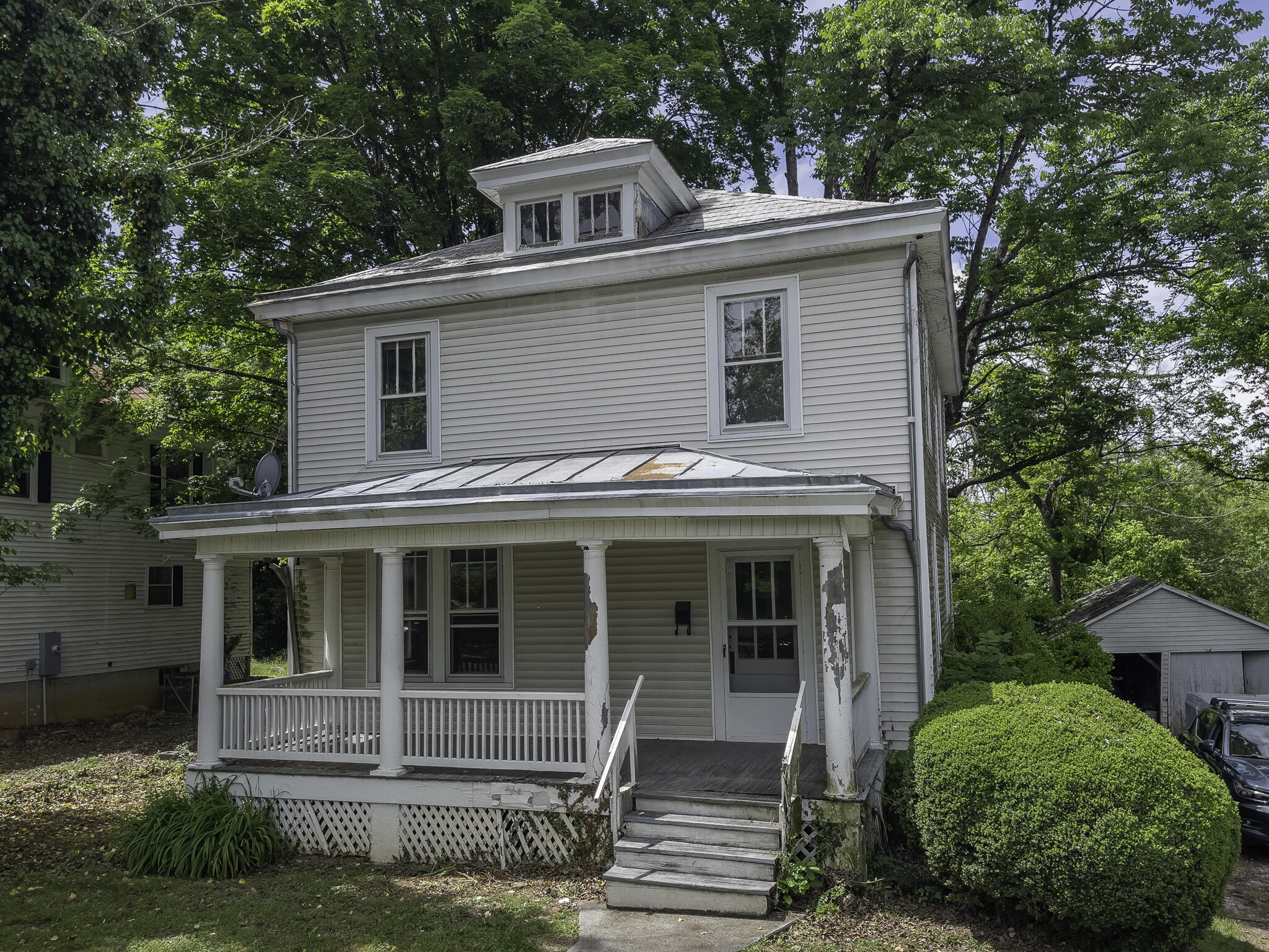 513 Taylor St
