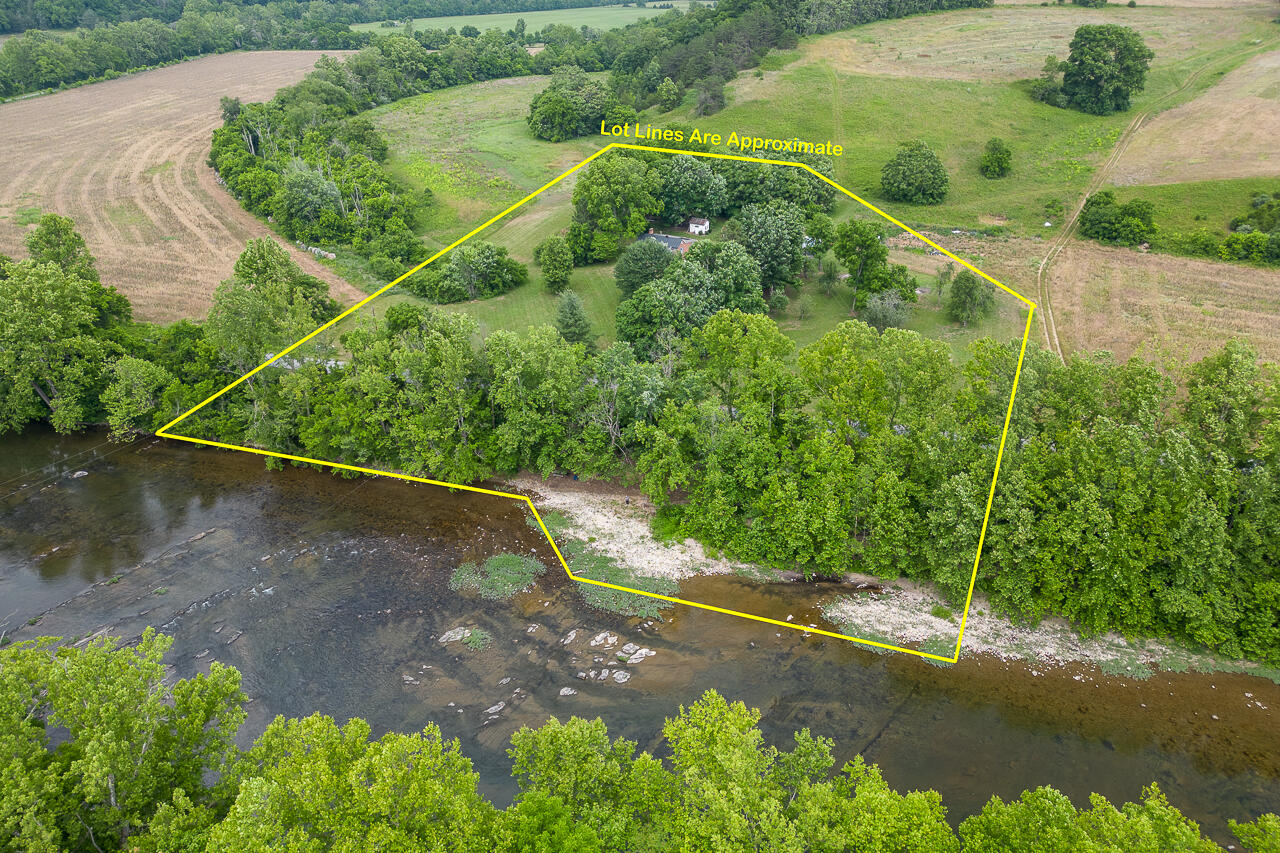 2853 River Rd