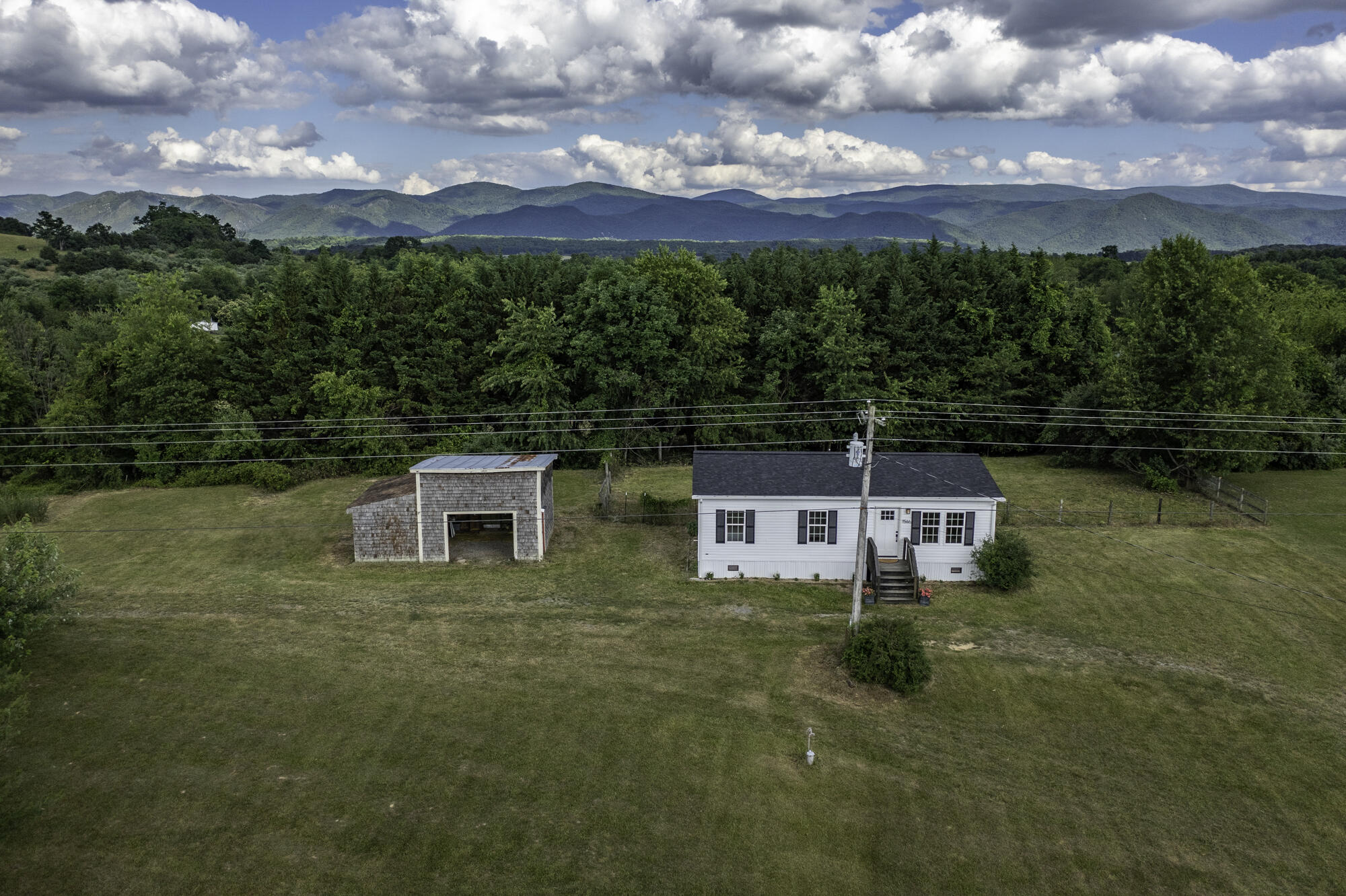 1550 Ridge Rd