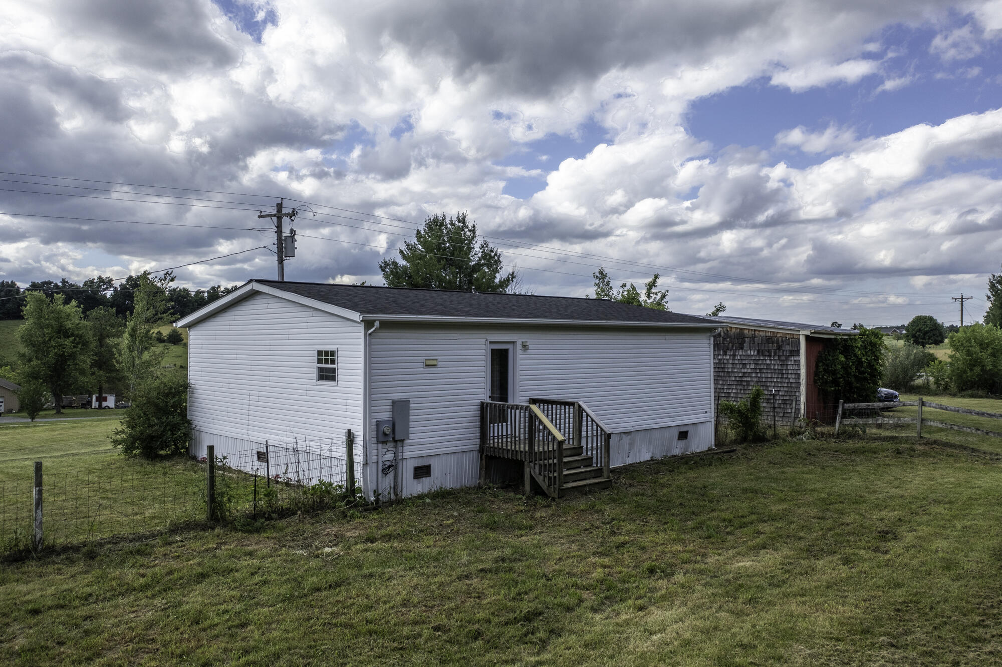 1550 Ridge Rd