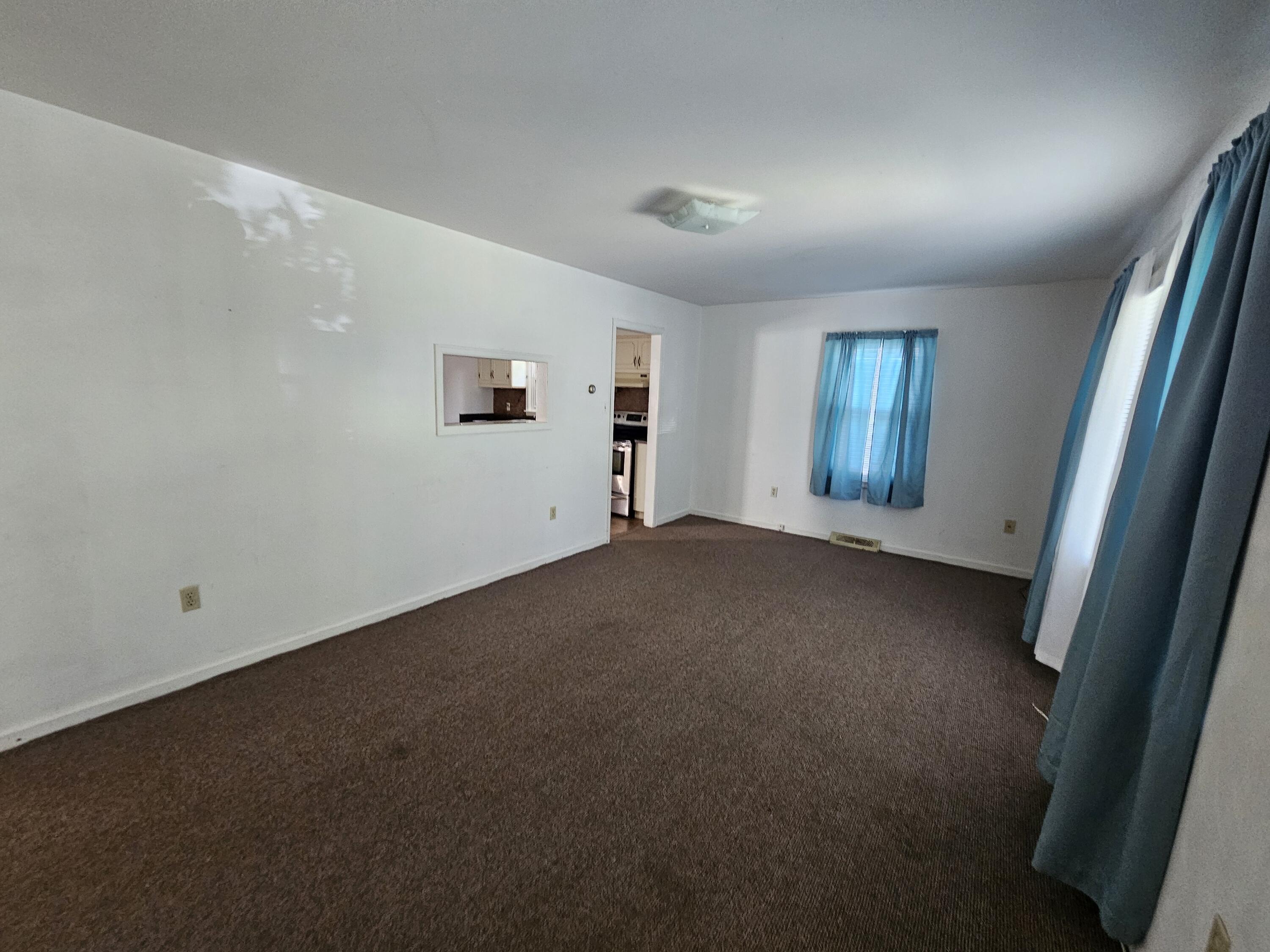 1318 Cedar Ave