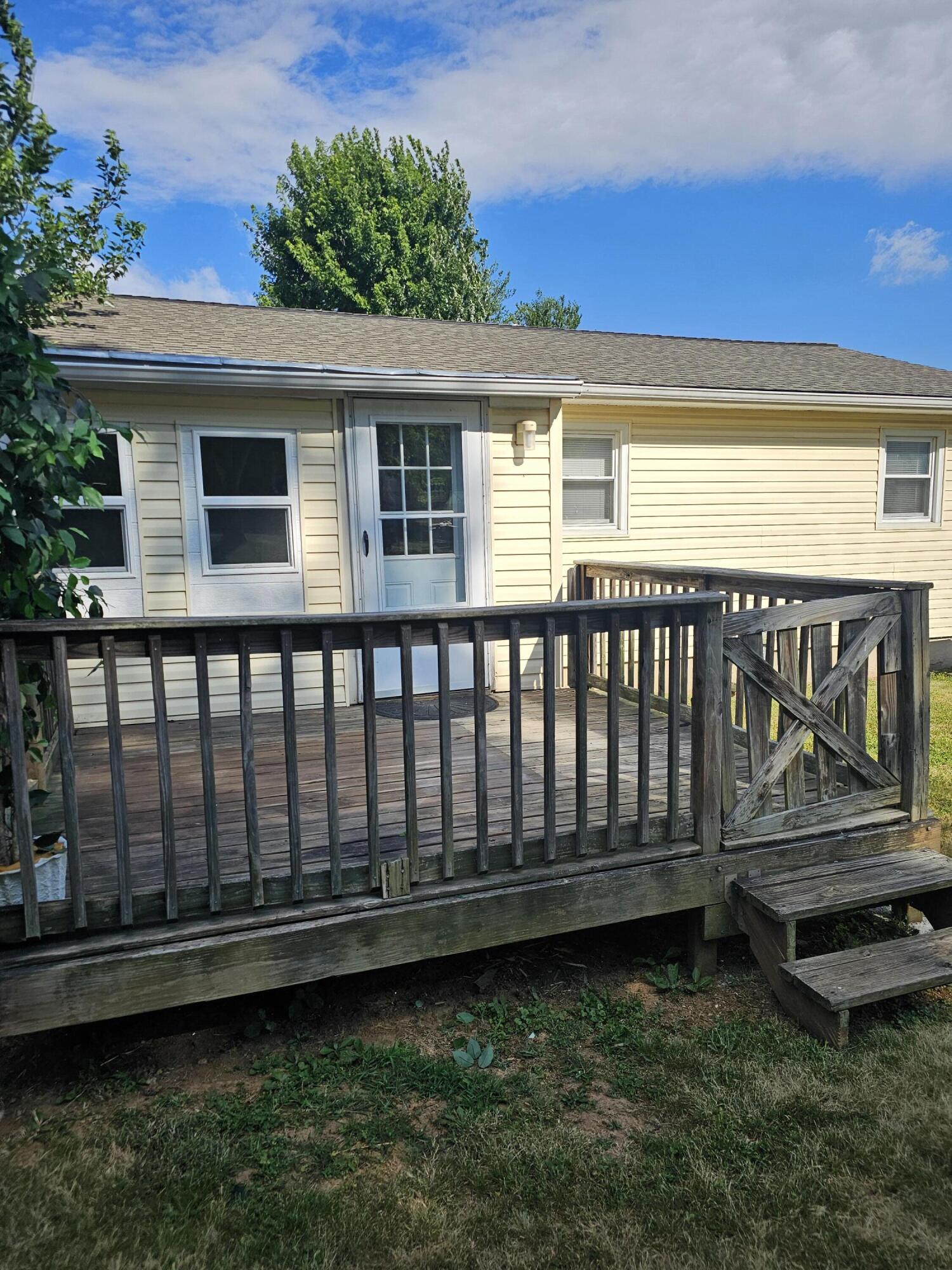 1318 Cedar Ave