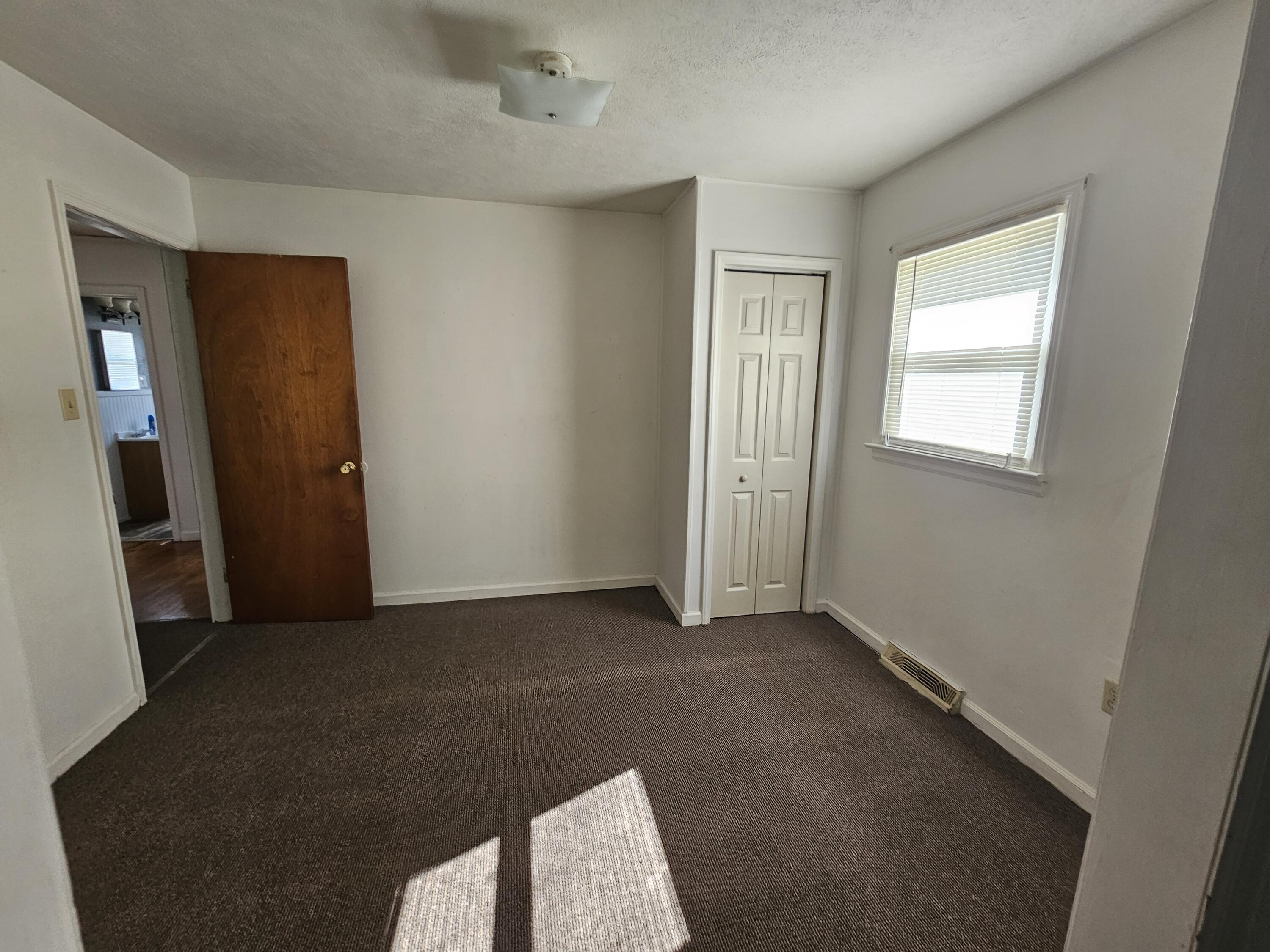 1318 Cedar Ave