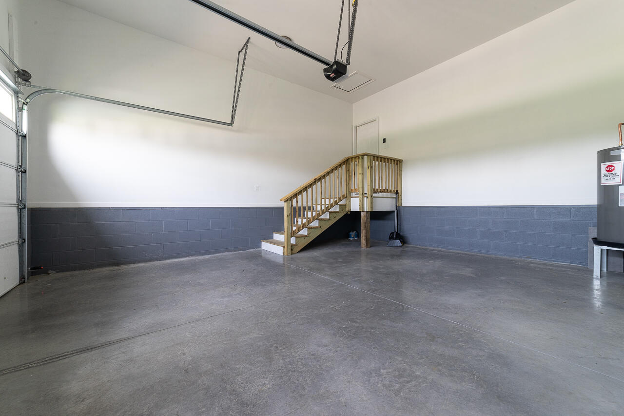 19 George William Ln