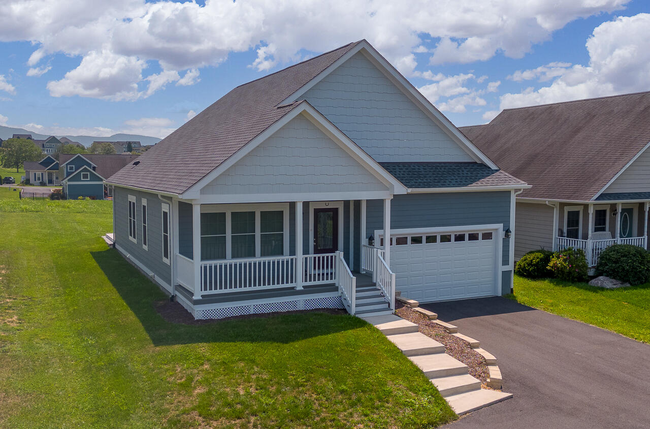 19 George William Ln