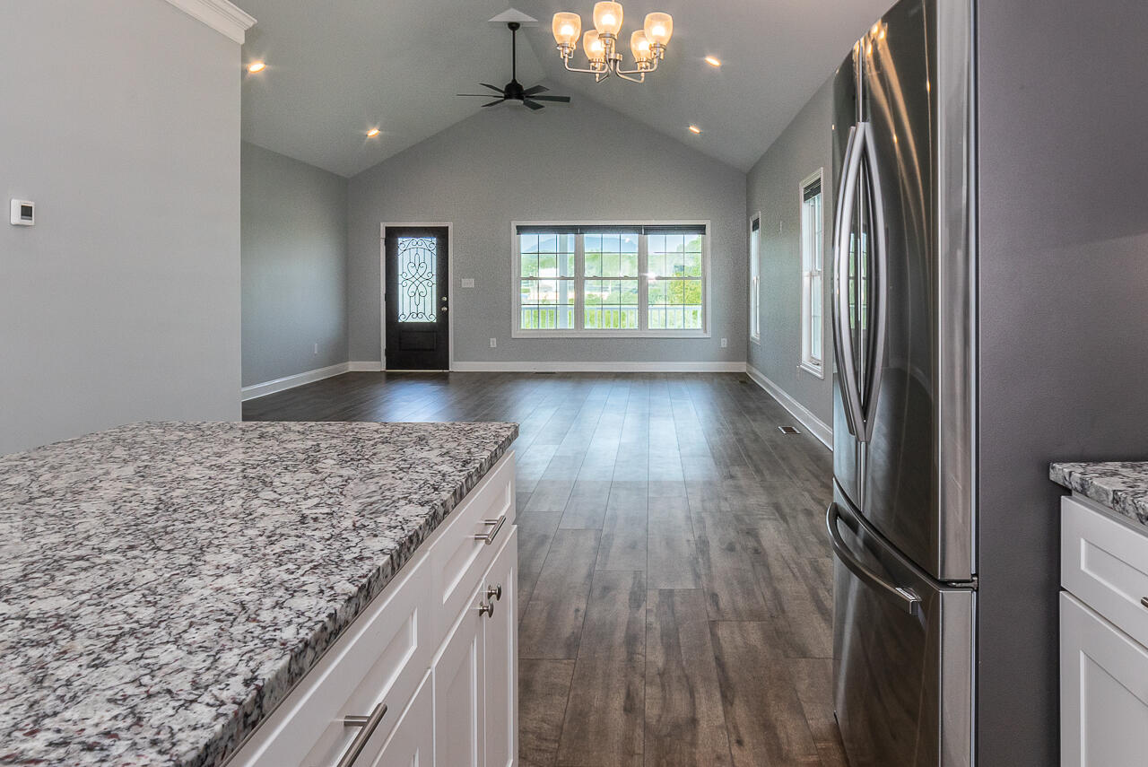 19 George William Ln