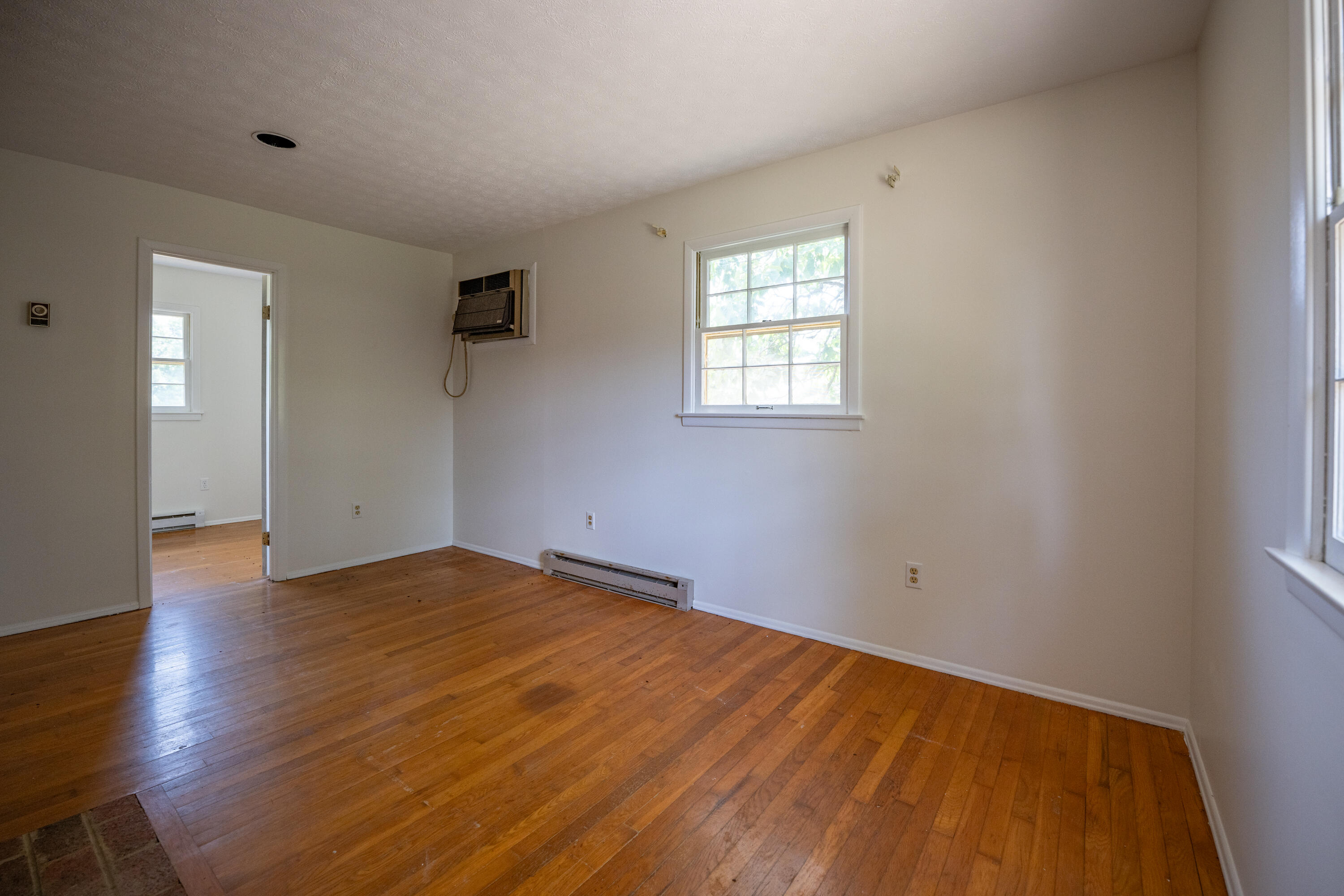 63 Monacan Ct