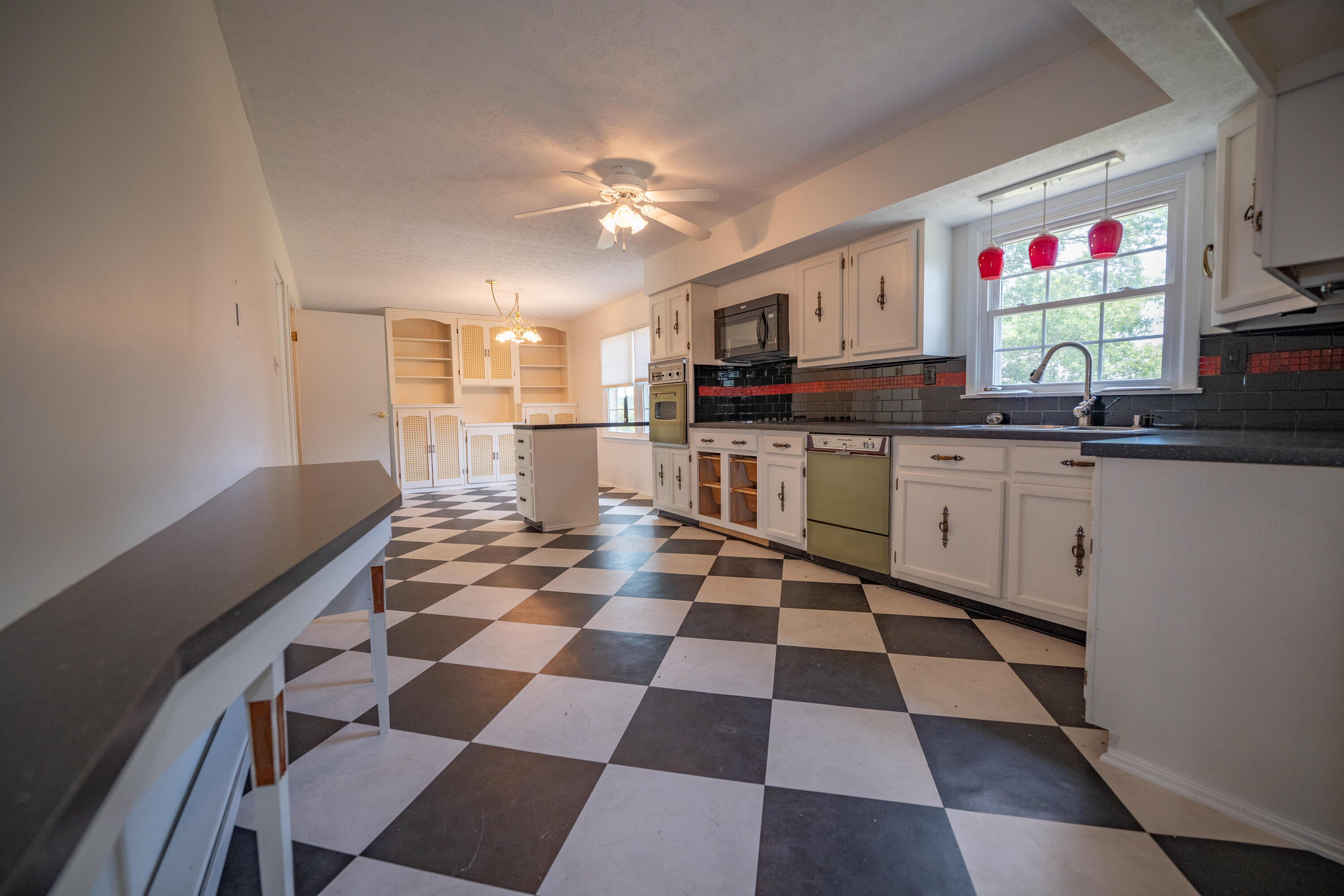 63 Monacan Ct
