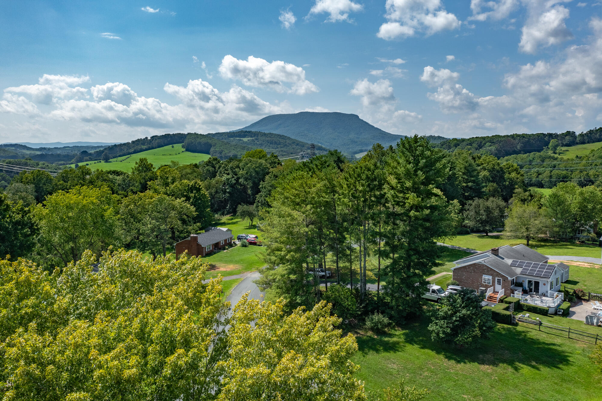 63 Monacan Ct