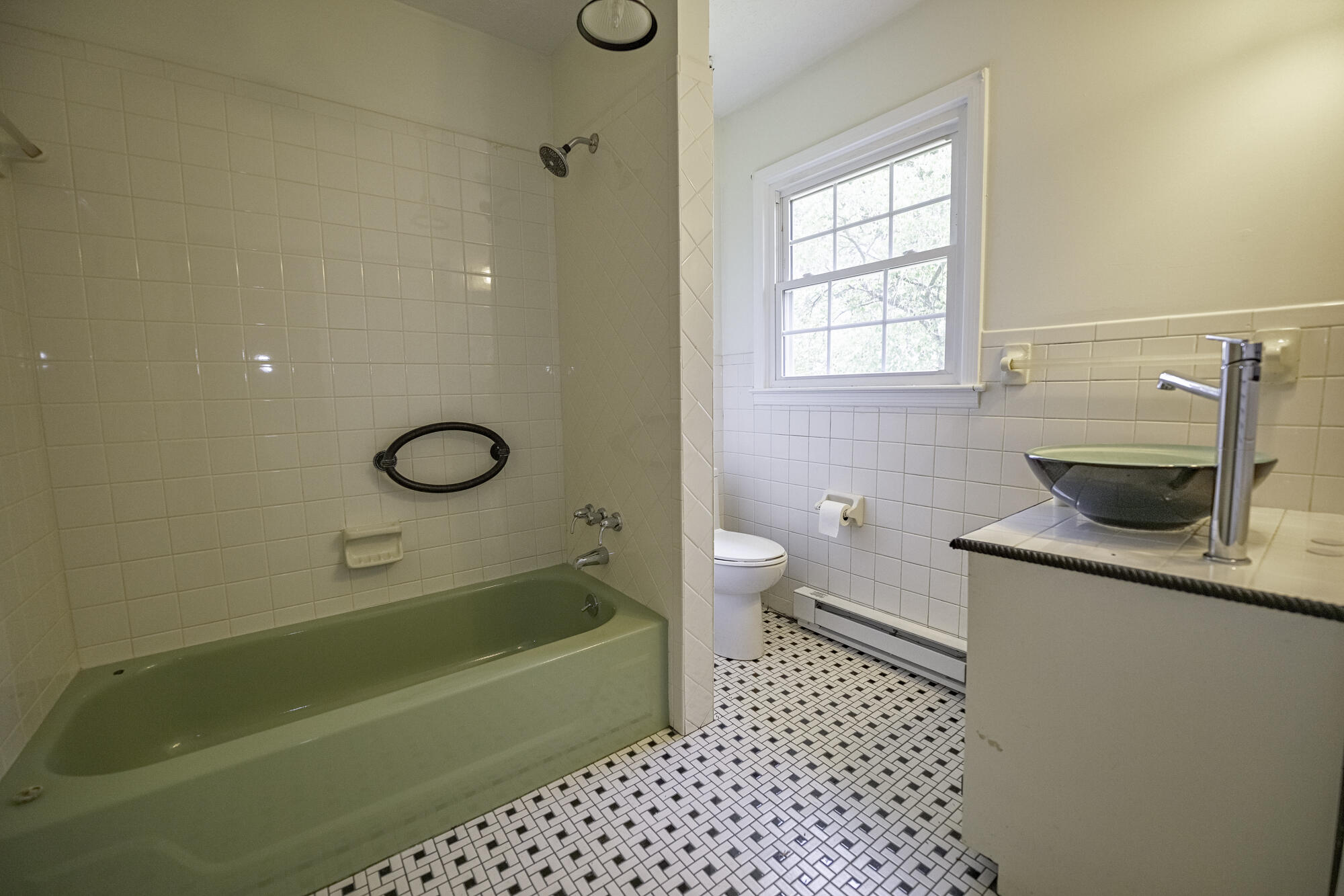 63 Monacan Ct
