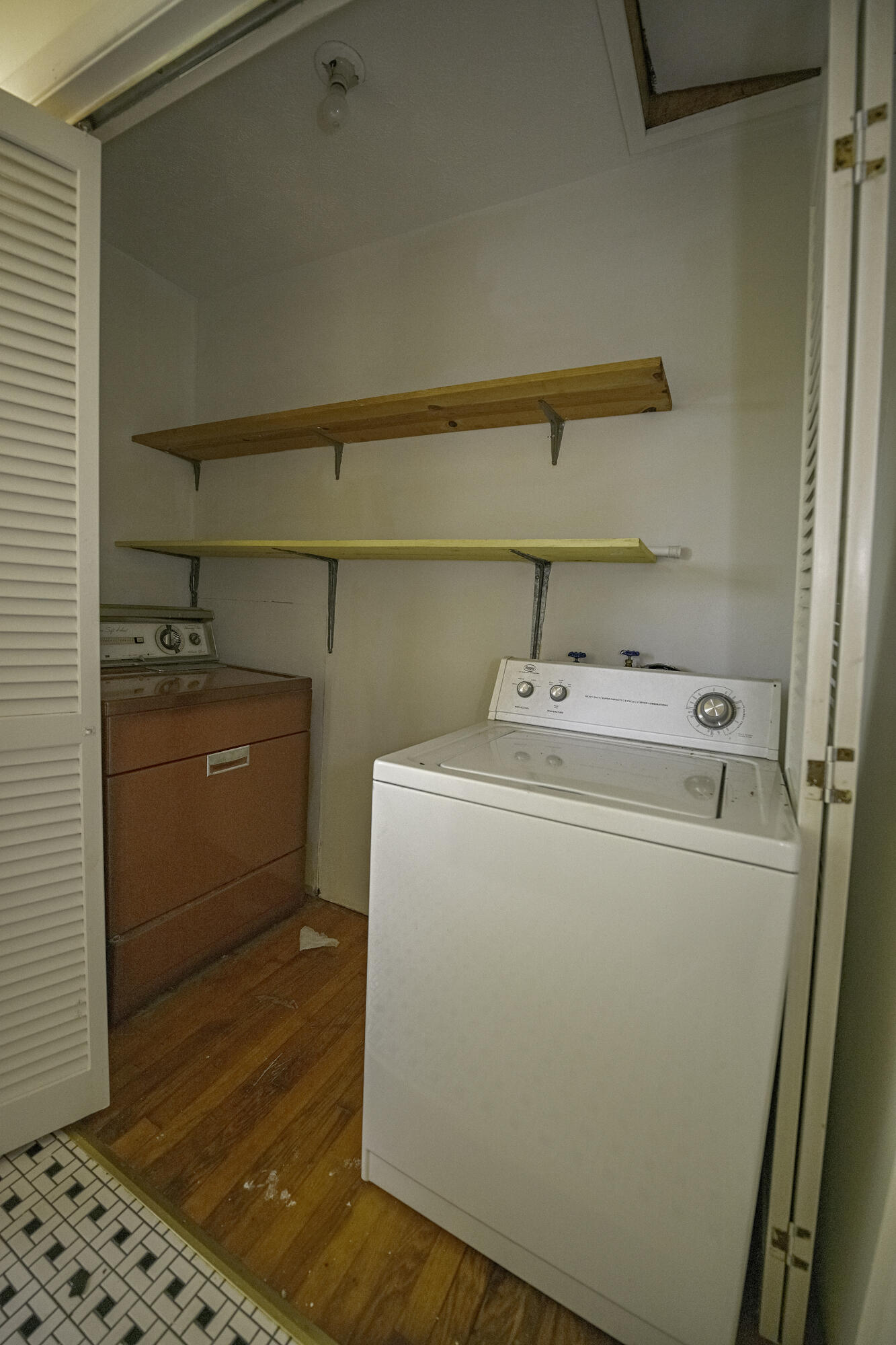 63 Monacan Ct