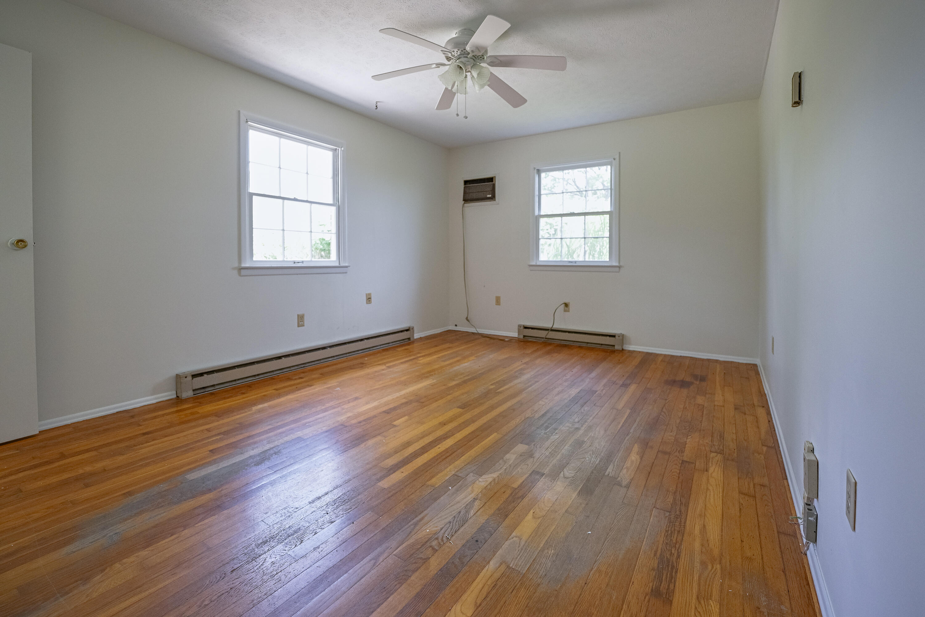 63 Monacan Ct