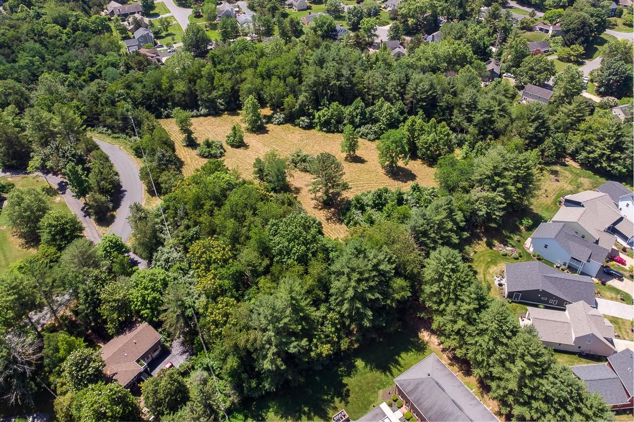 4.411 acre Shenandoah Rd
