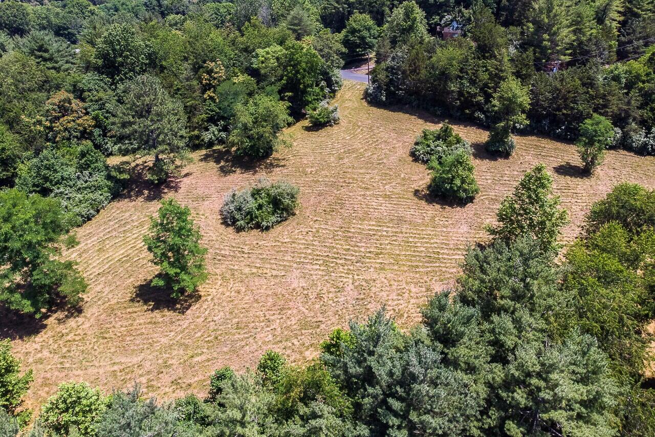 4.411 acre Shenandoah Rd