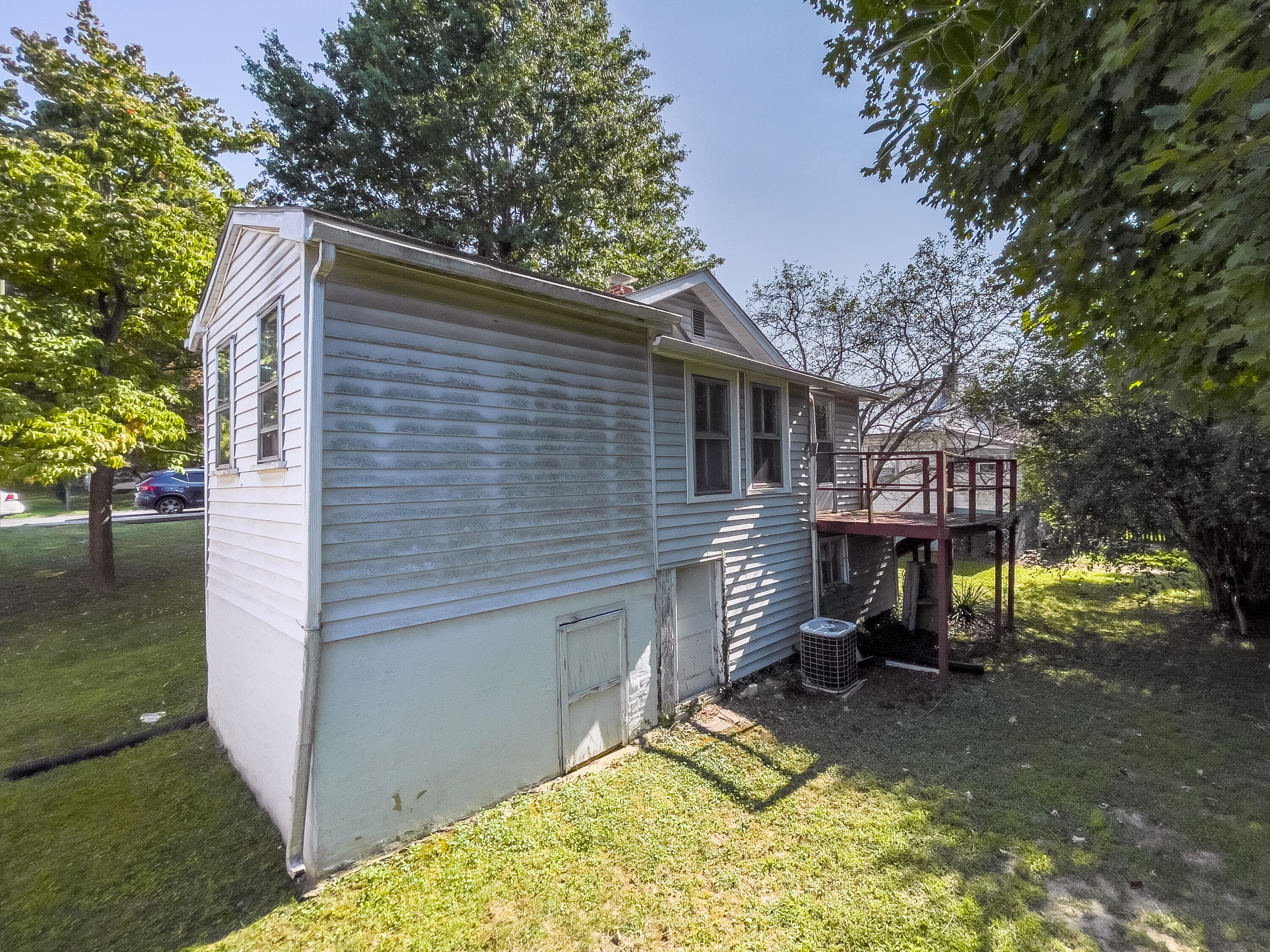 209 Taylor St
