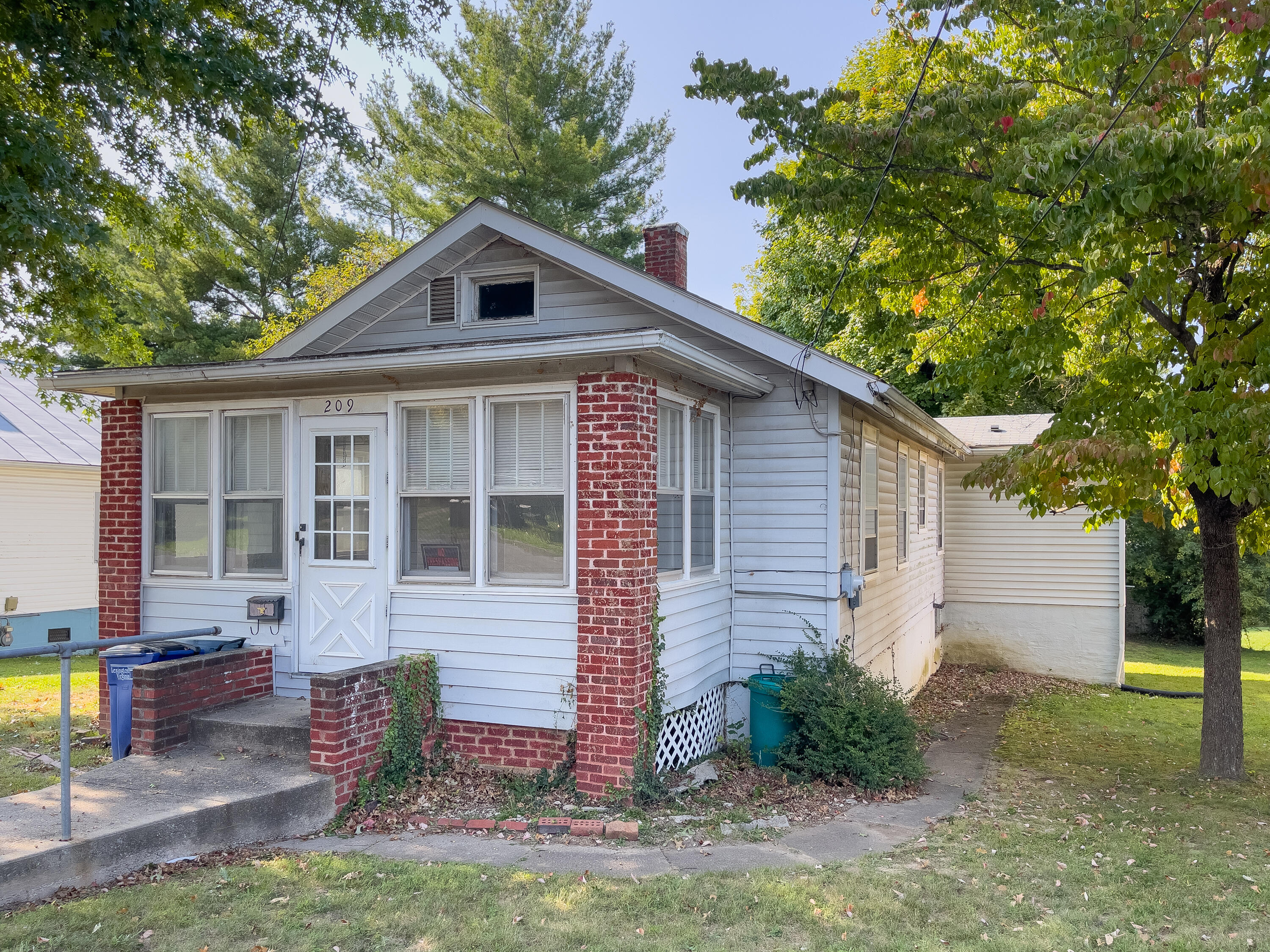 209 Taylor St