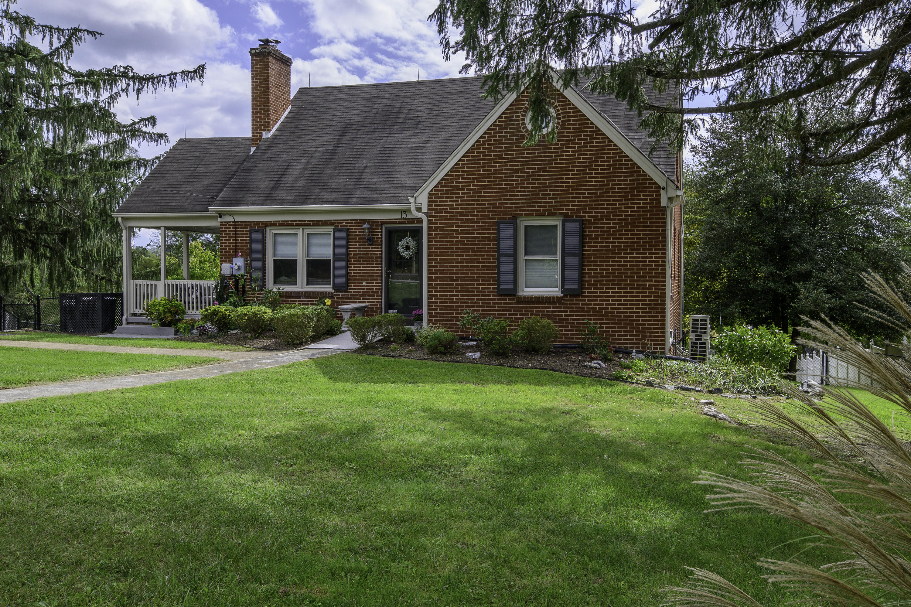 13 Hunter Hill, Extension Rd