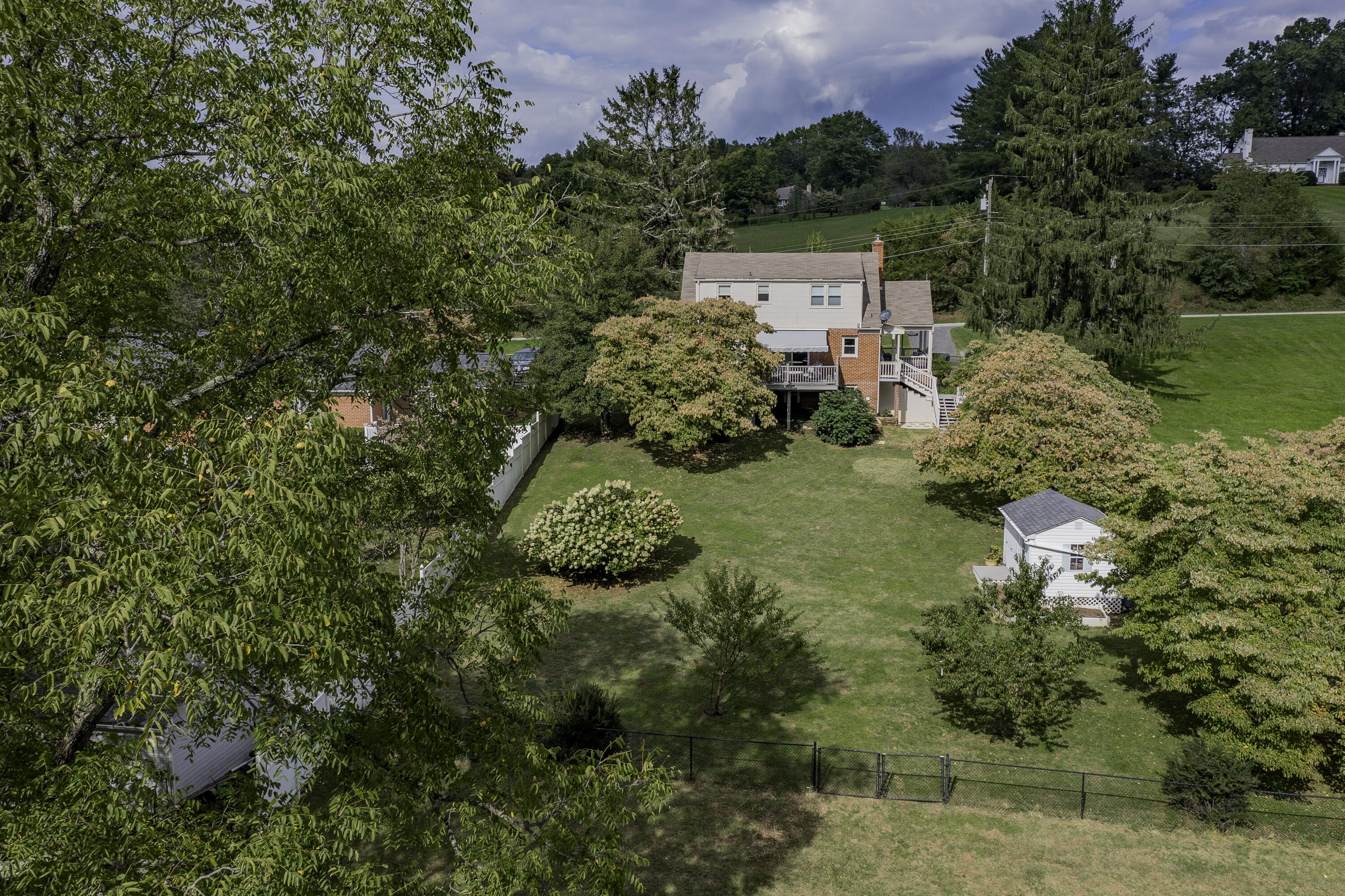13 Hunter Hill, Extension Rd