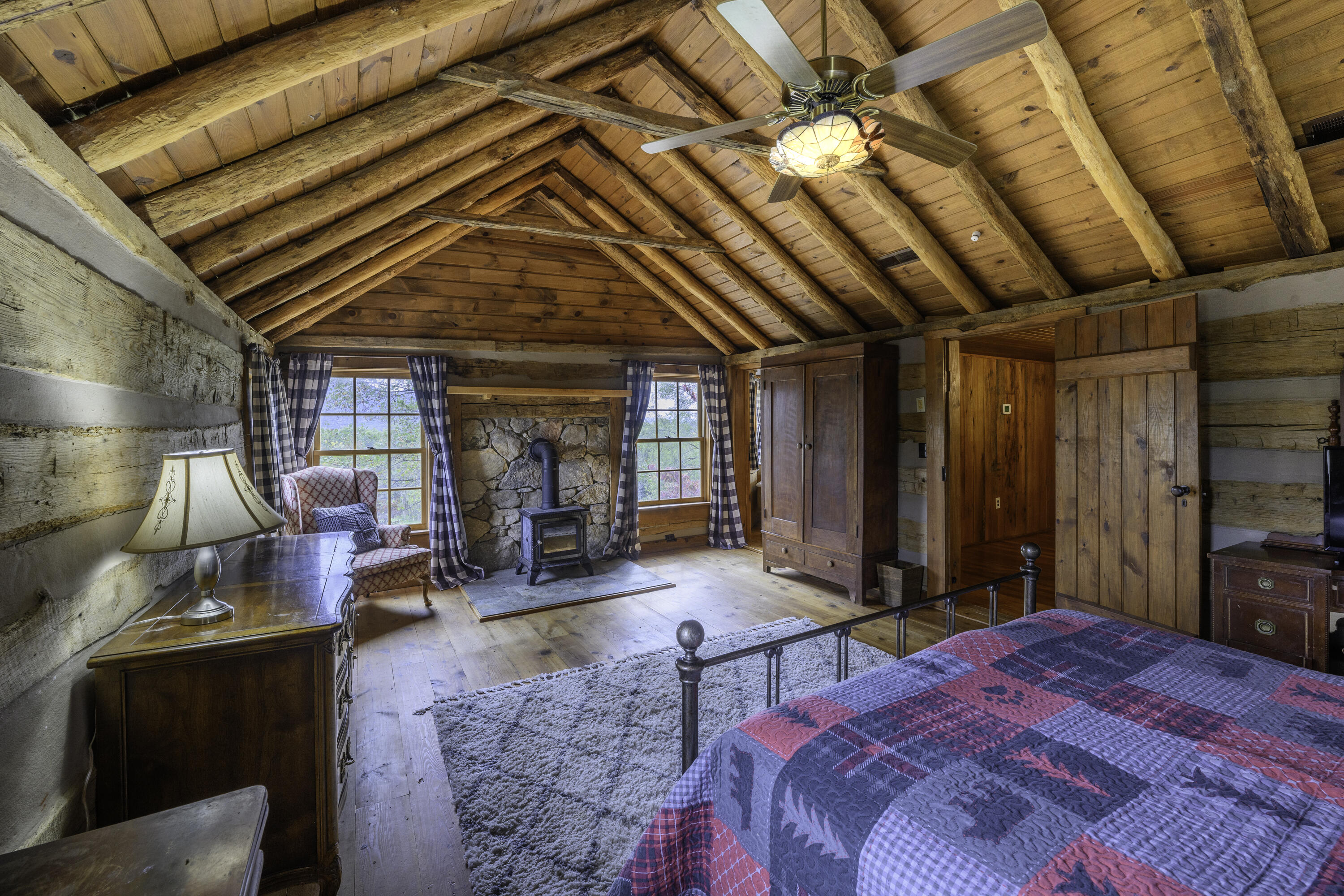 1997 Timber Ridge Rd