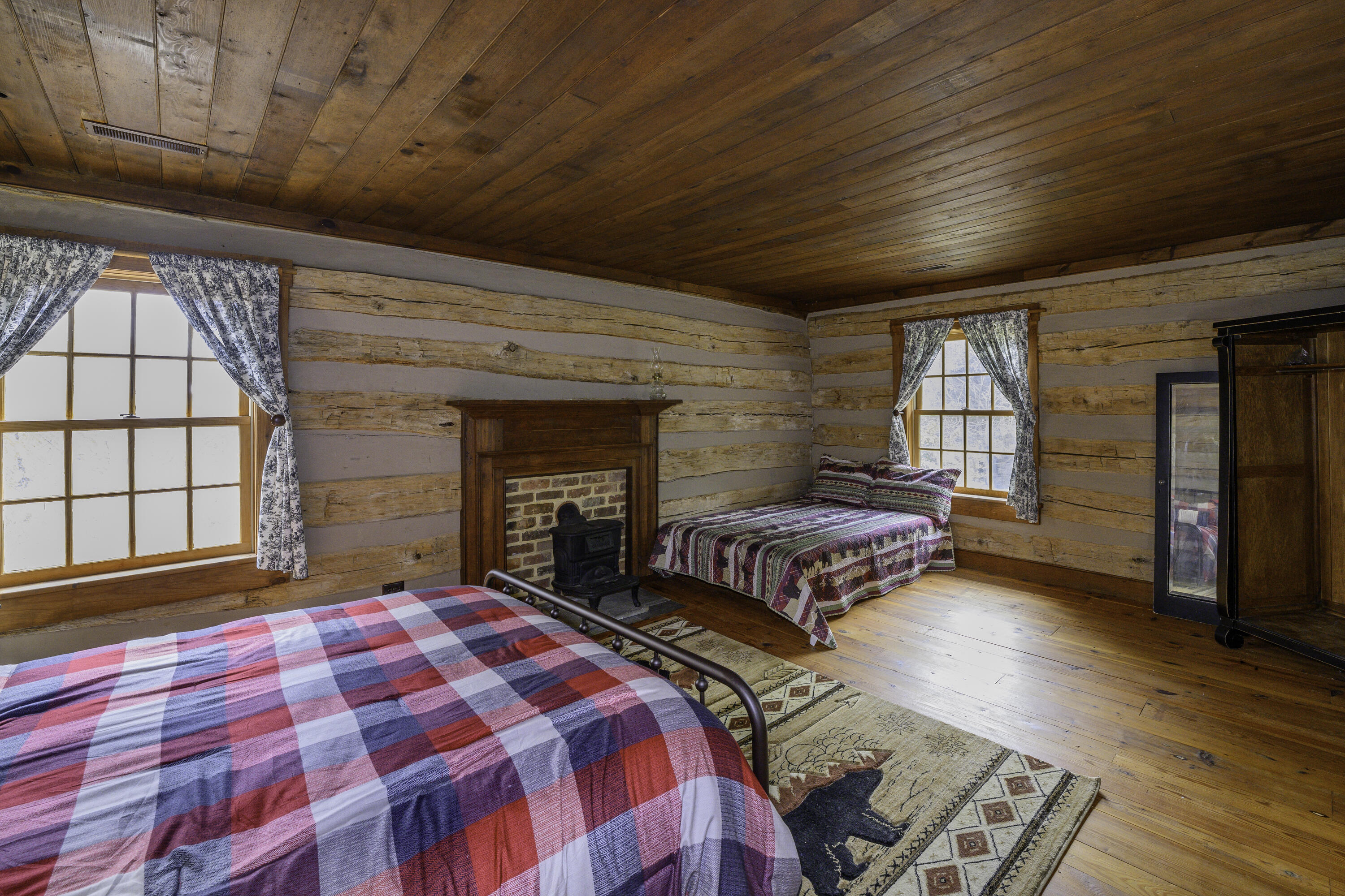 1997 Timber Ridge Rd