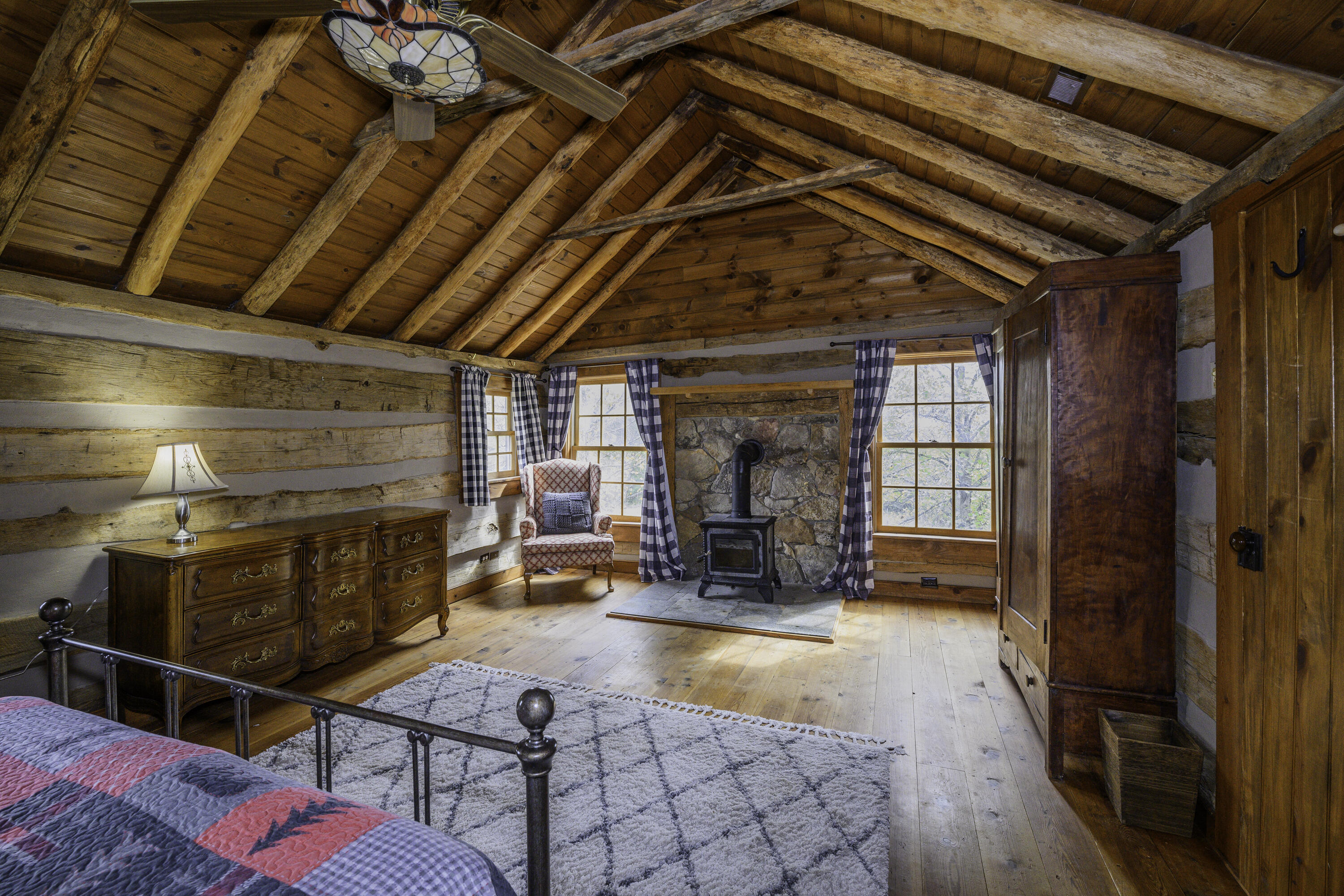 1997 Timber Ridge Rd