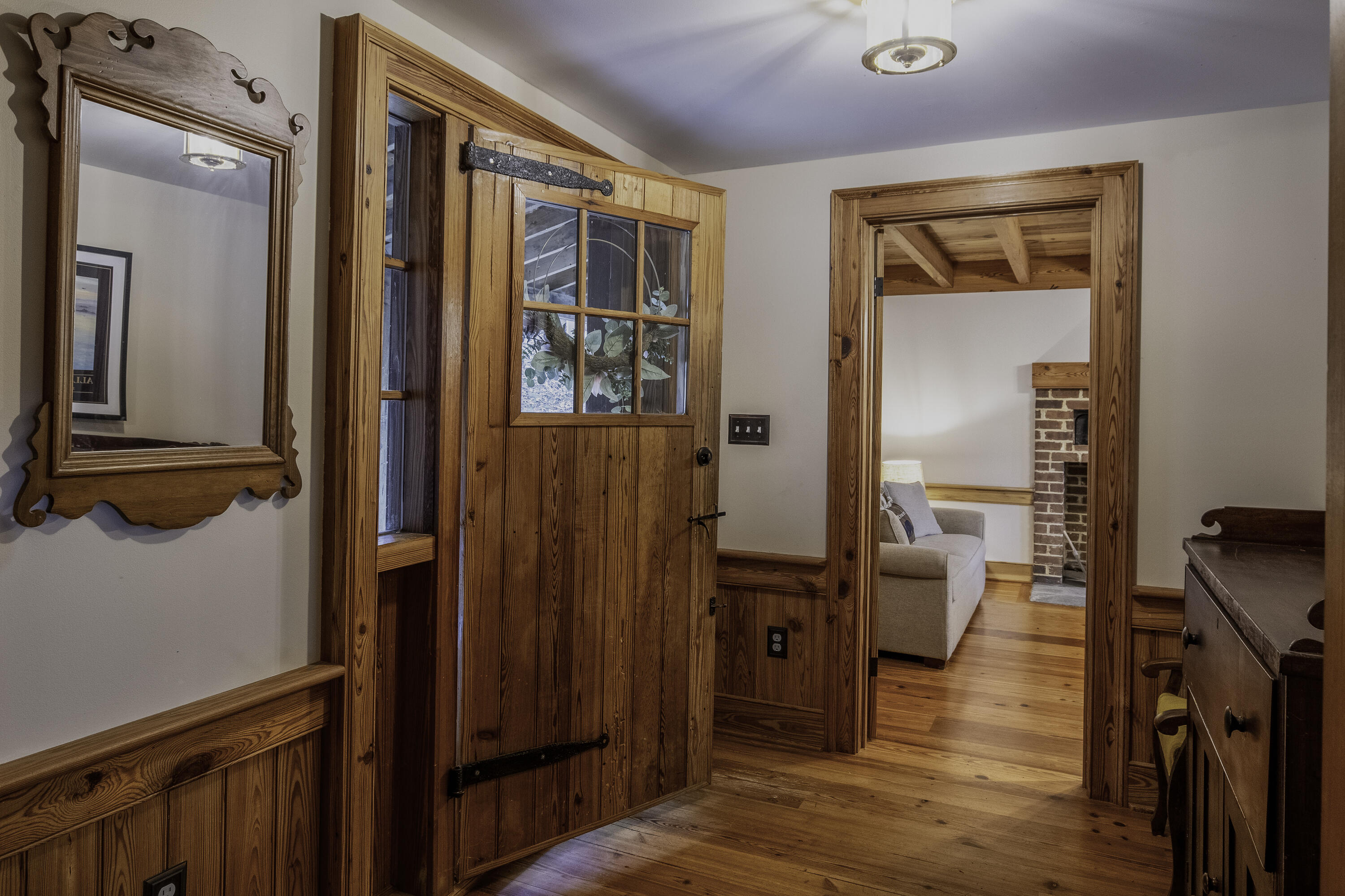 1997 Timber Ridge Rd