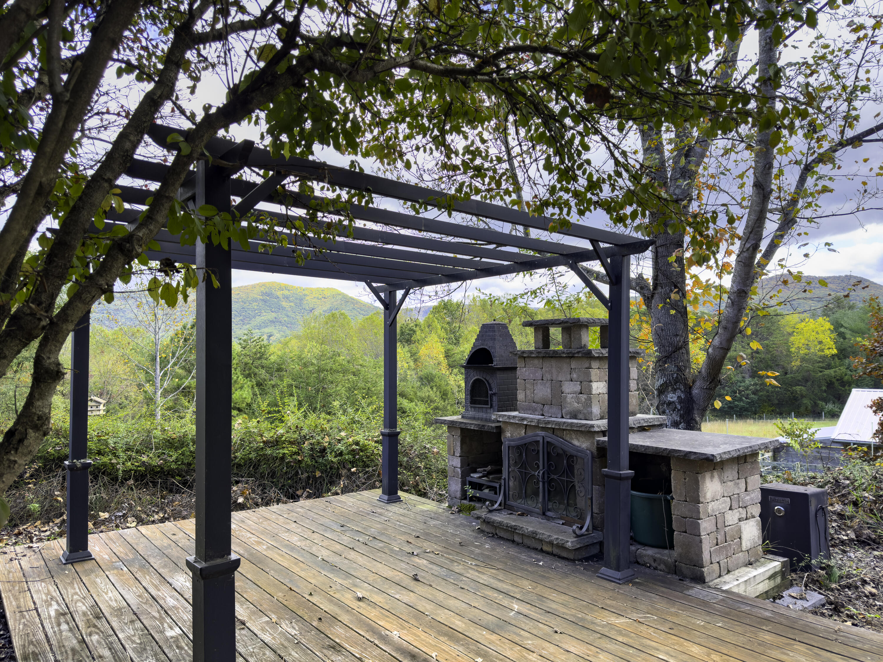 1997 Timber Ridge Rd