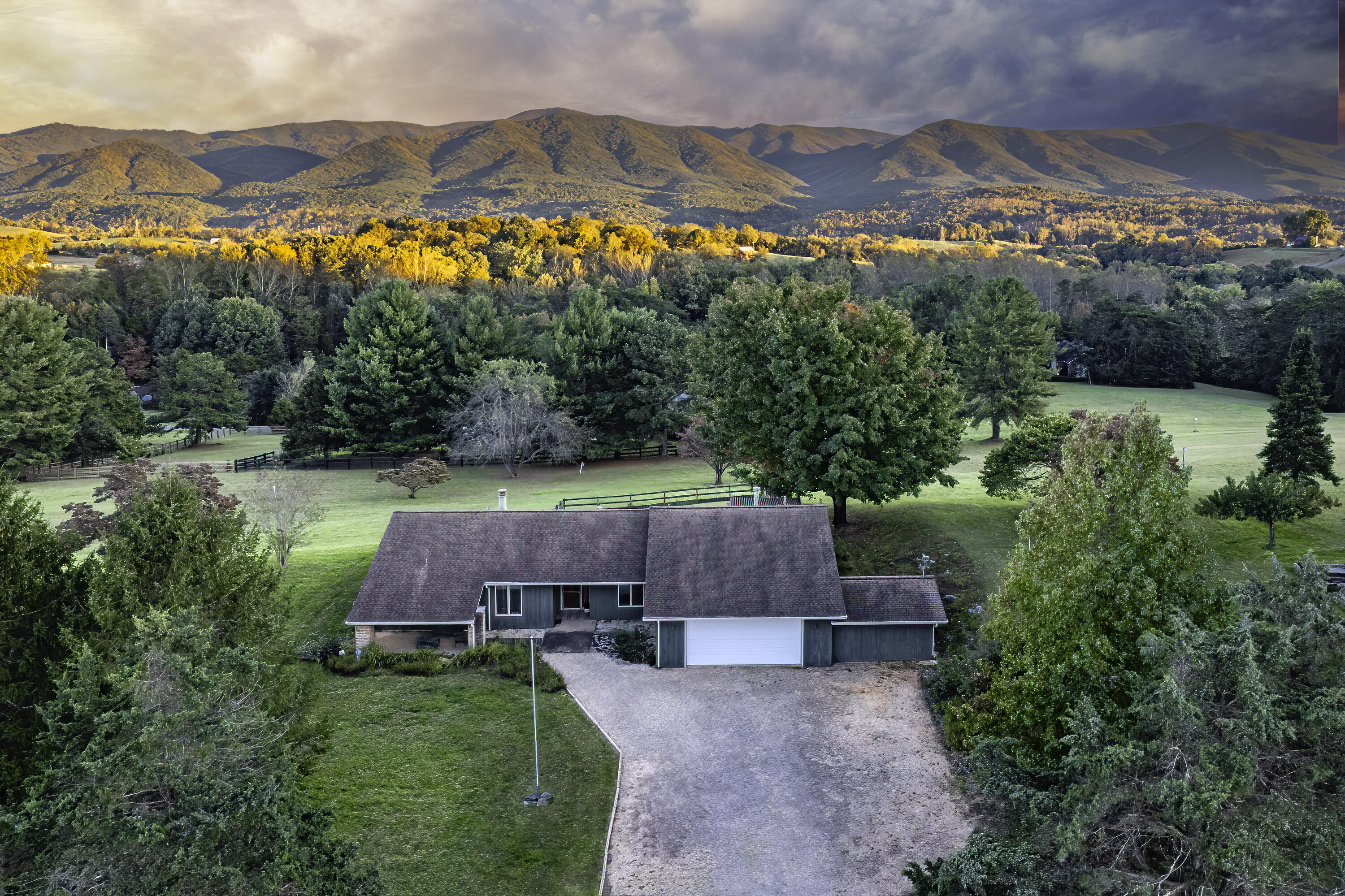 79 Reese Ridge Ln