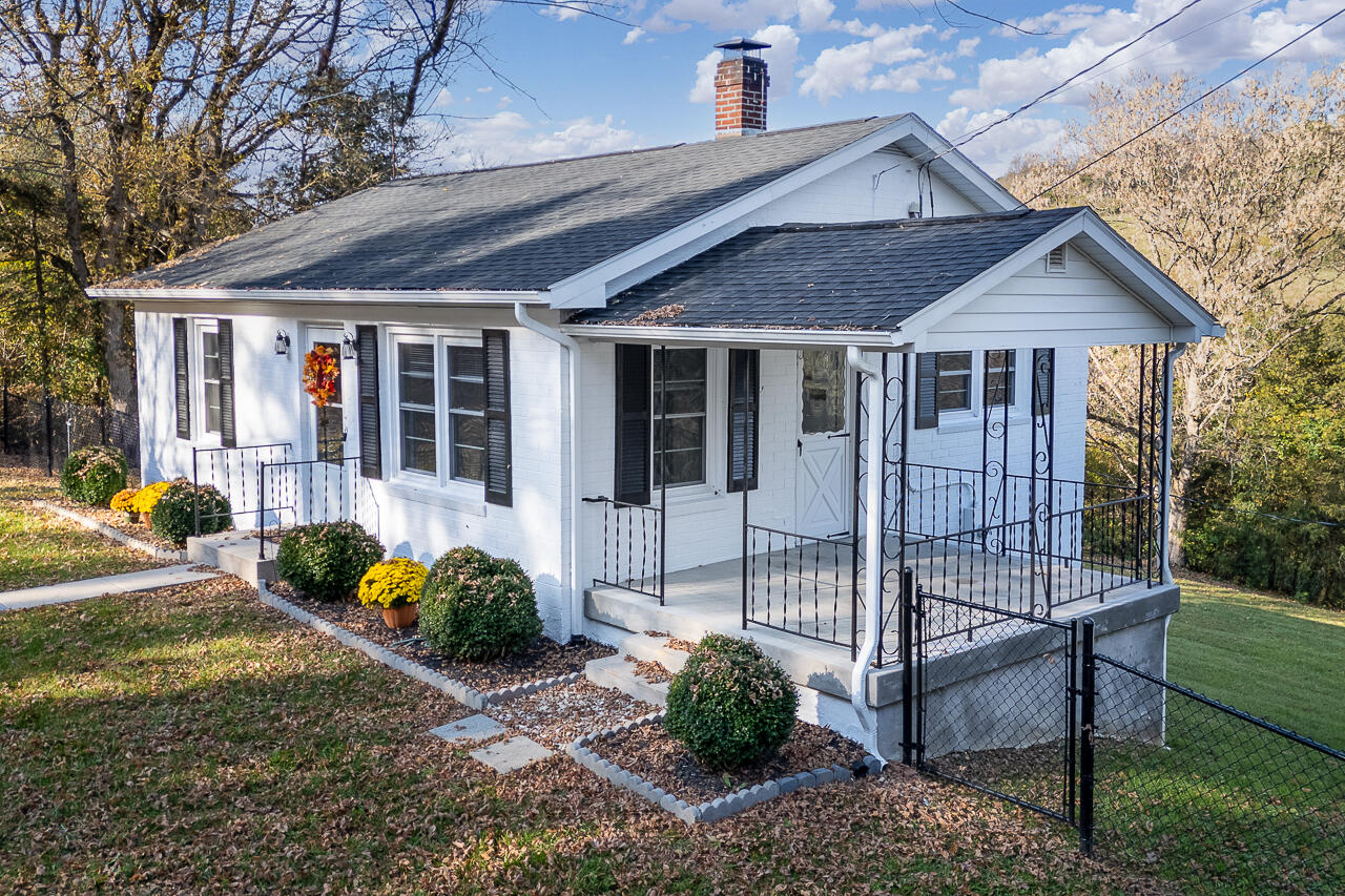 300 Wesley Chapel Rd
