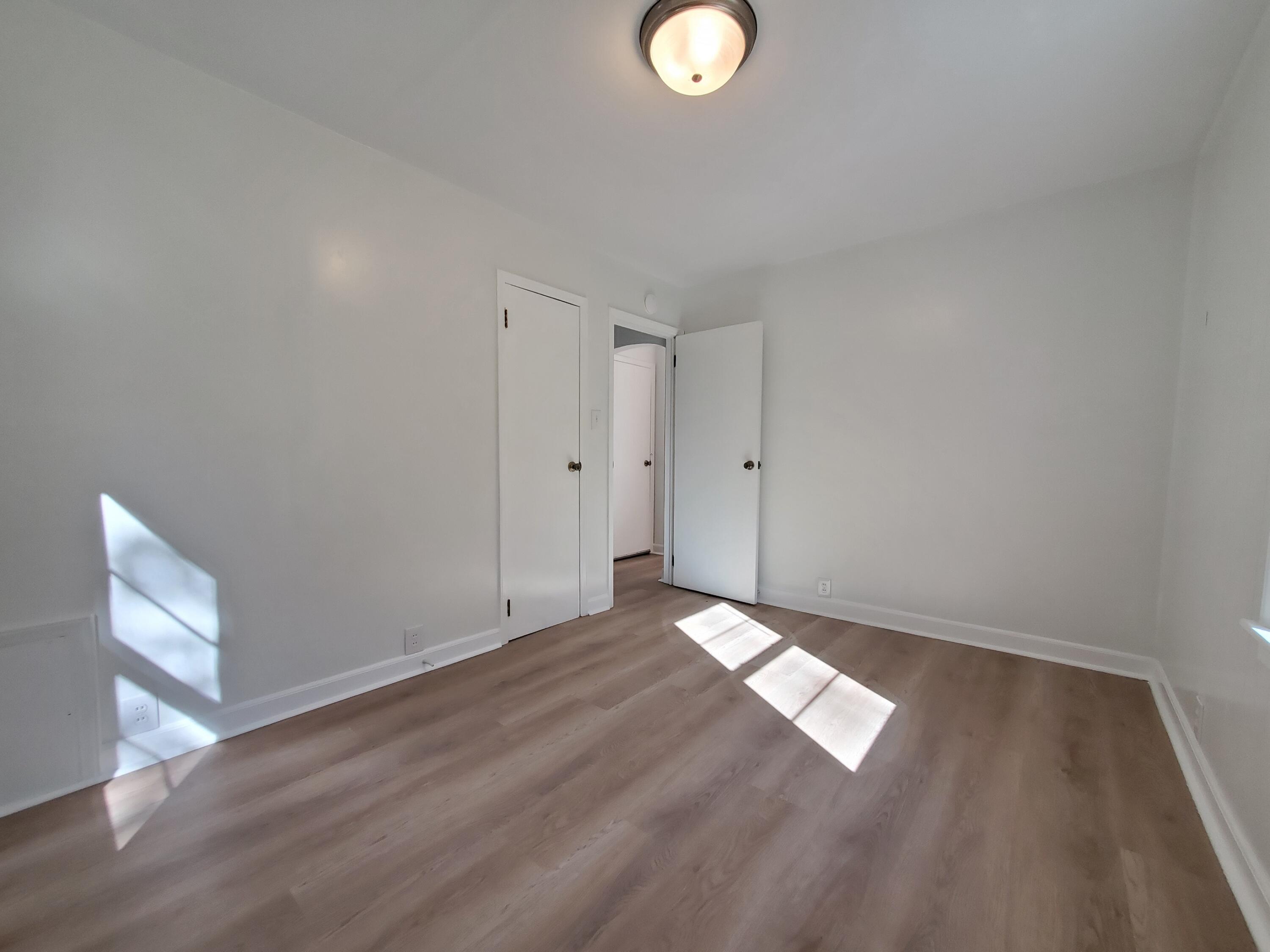 300 Wesley Chapel Rd