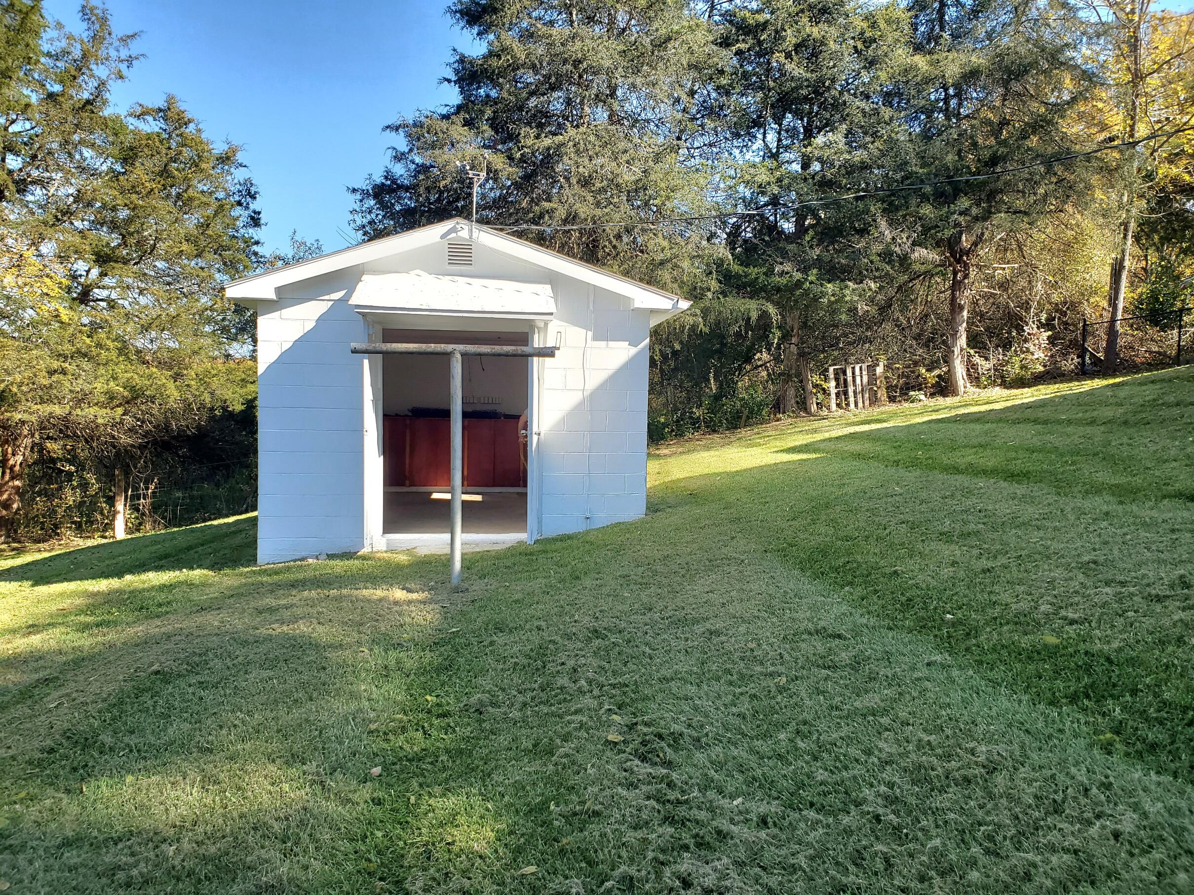 300 Wesley Chapel Rd