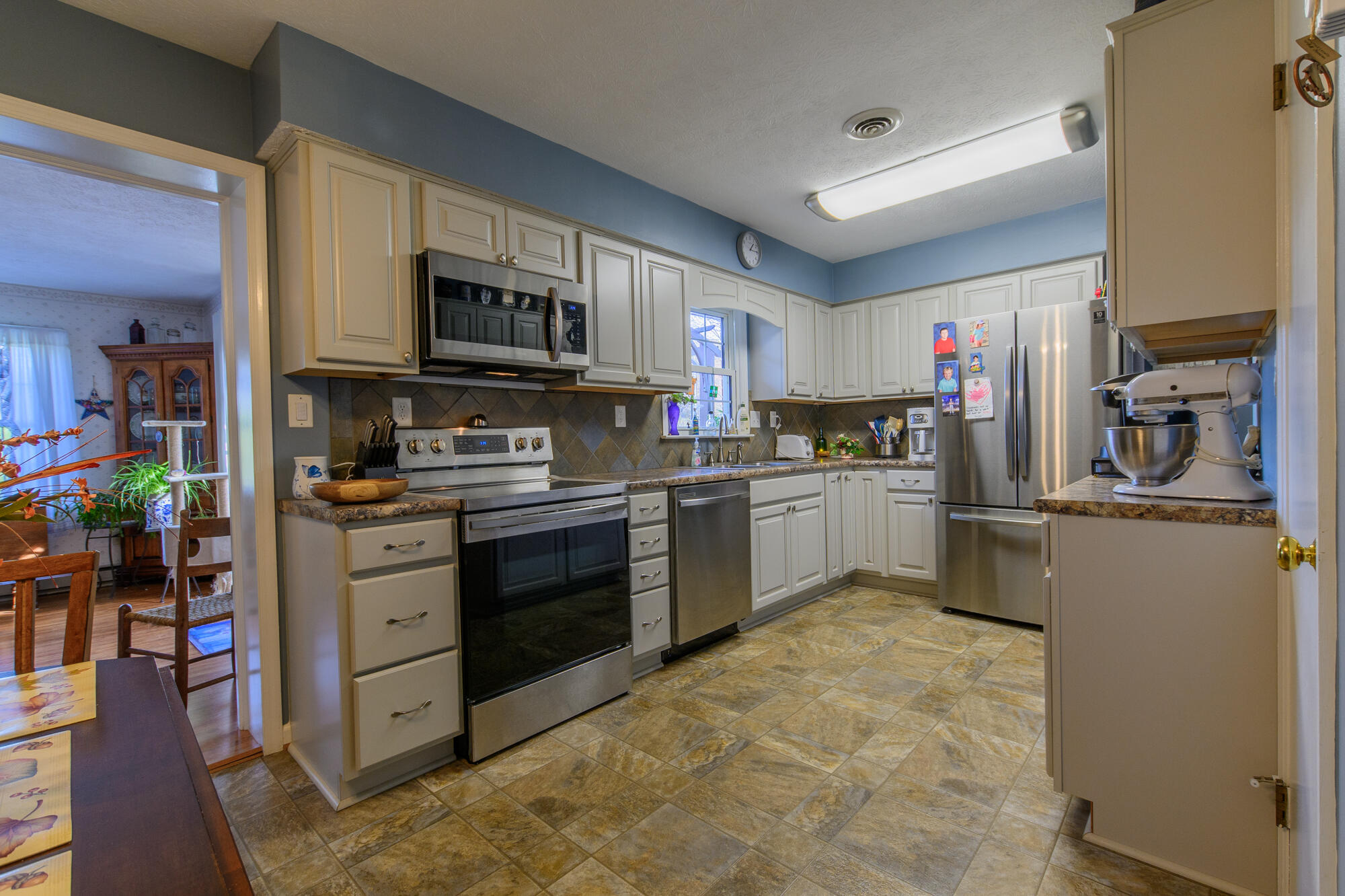 5660 Borden Grant Trl