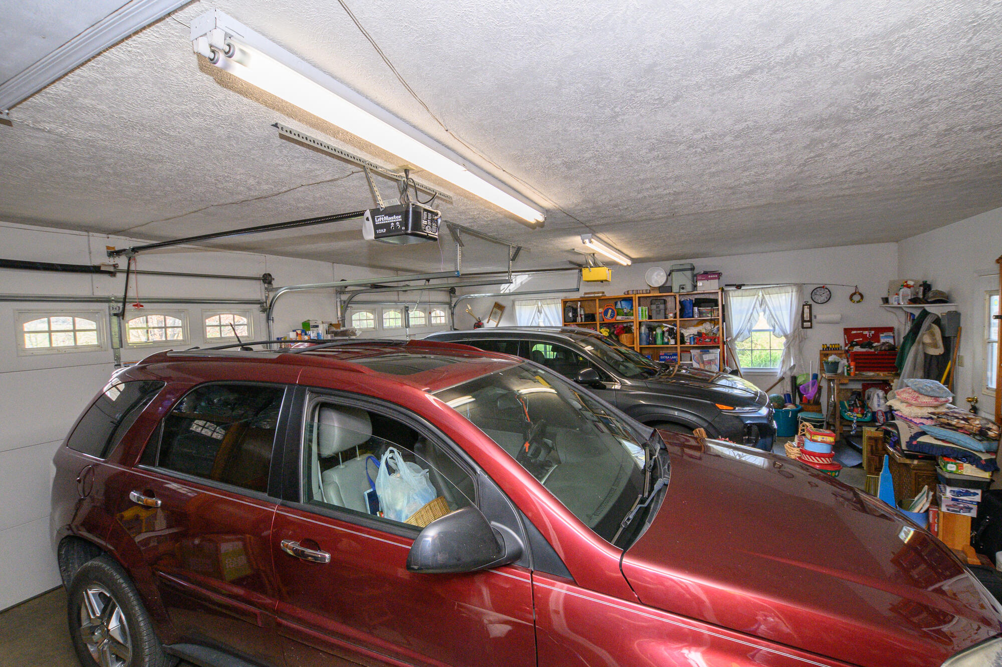 5660 Borden Grant Trl
