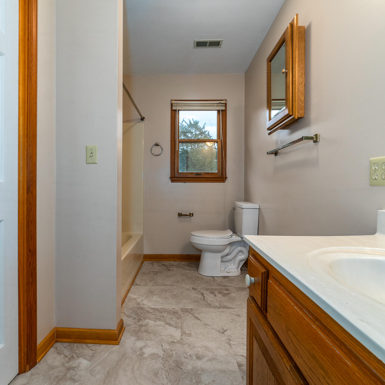 883 Collierstown Rd