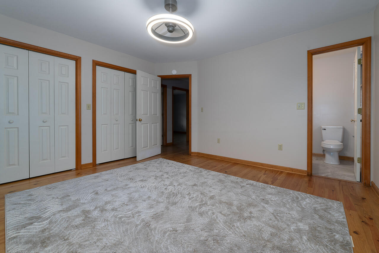 883 Collierstown Rd