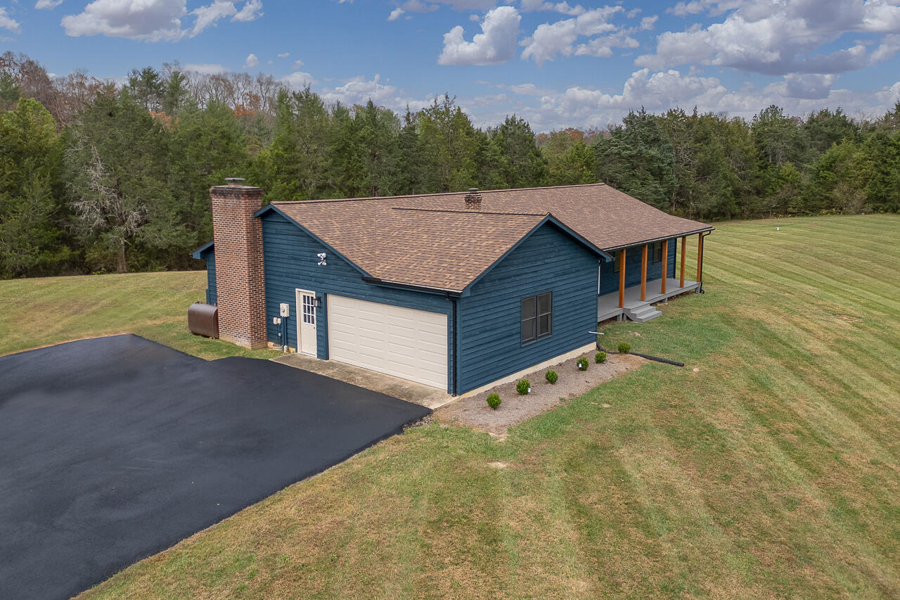 883 Collierstown Rd