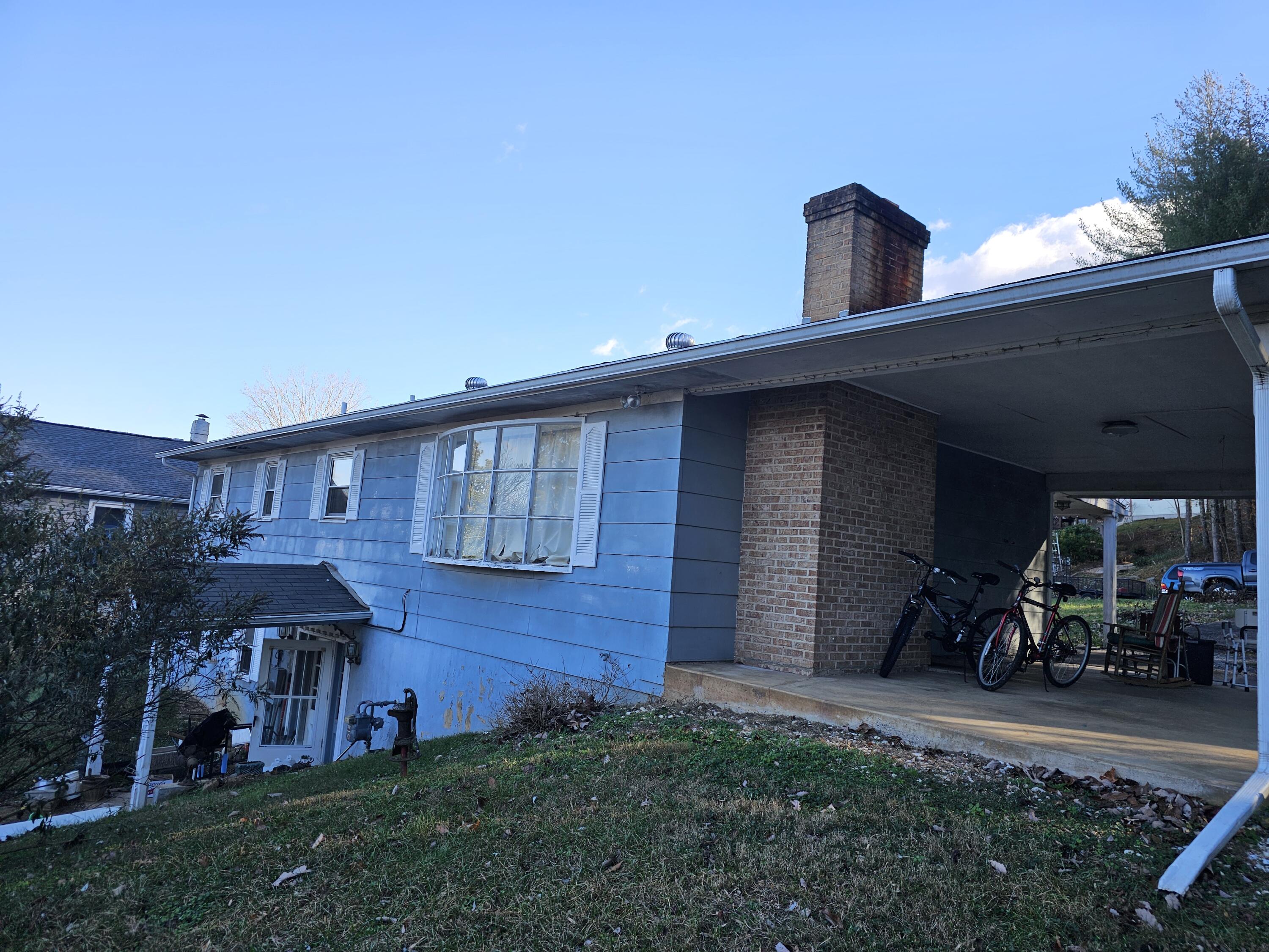 1019 Cherry Ave Ave