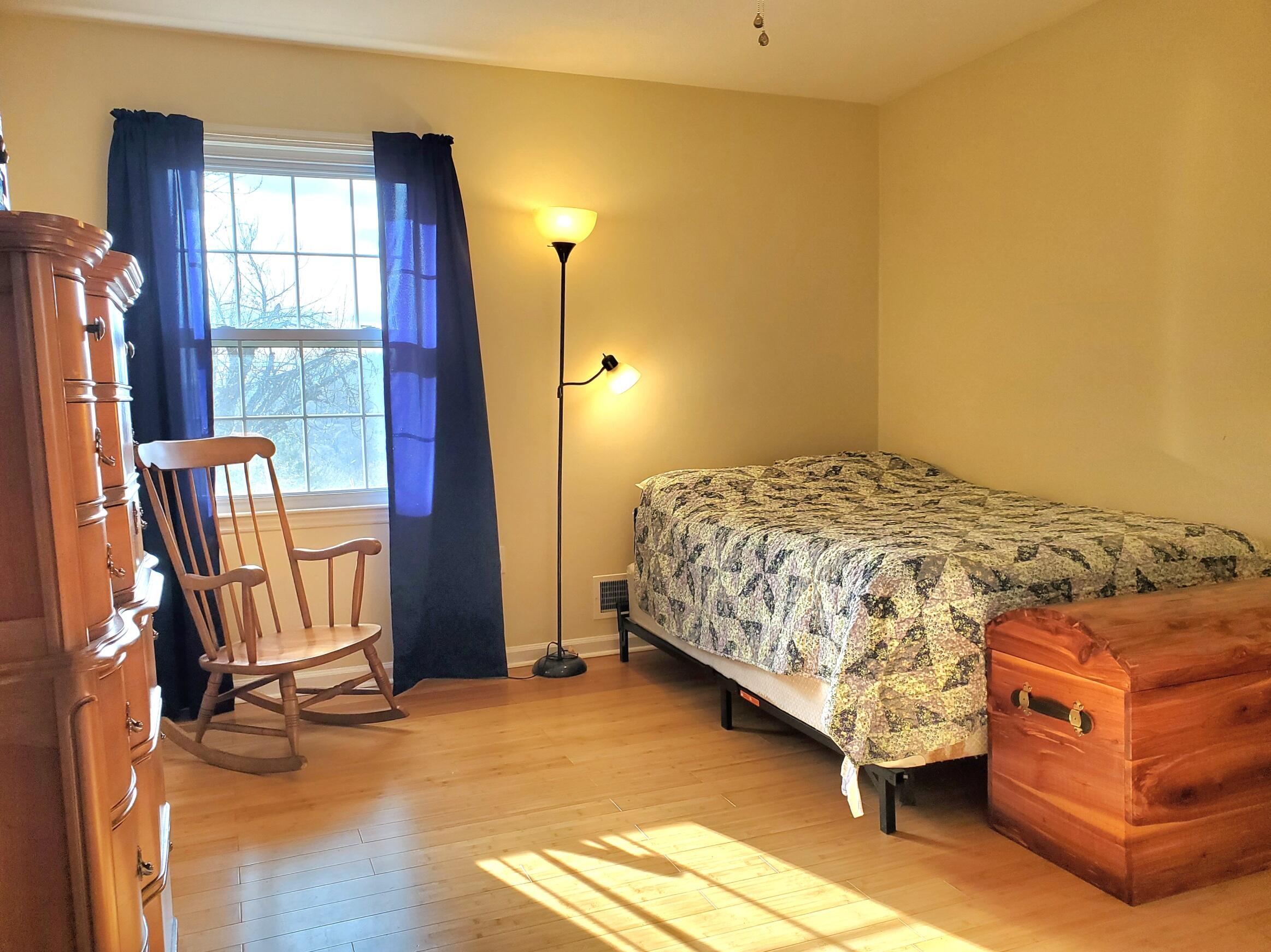 251 Mt Vista Dr