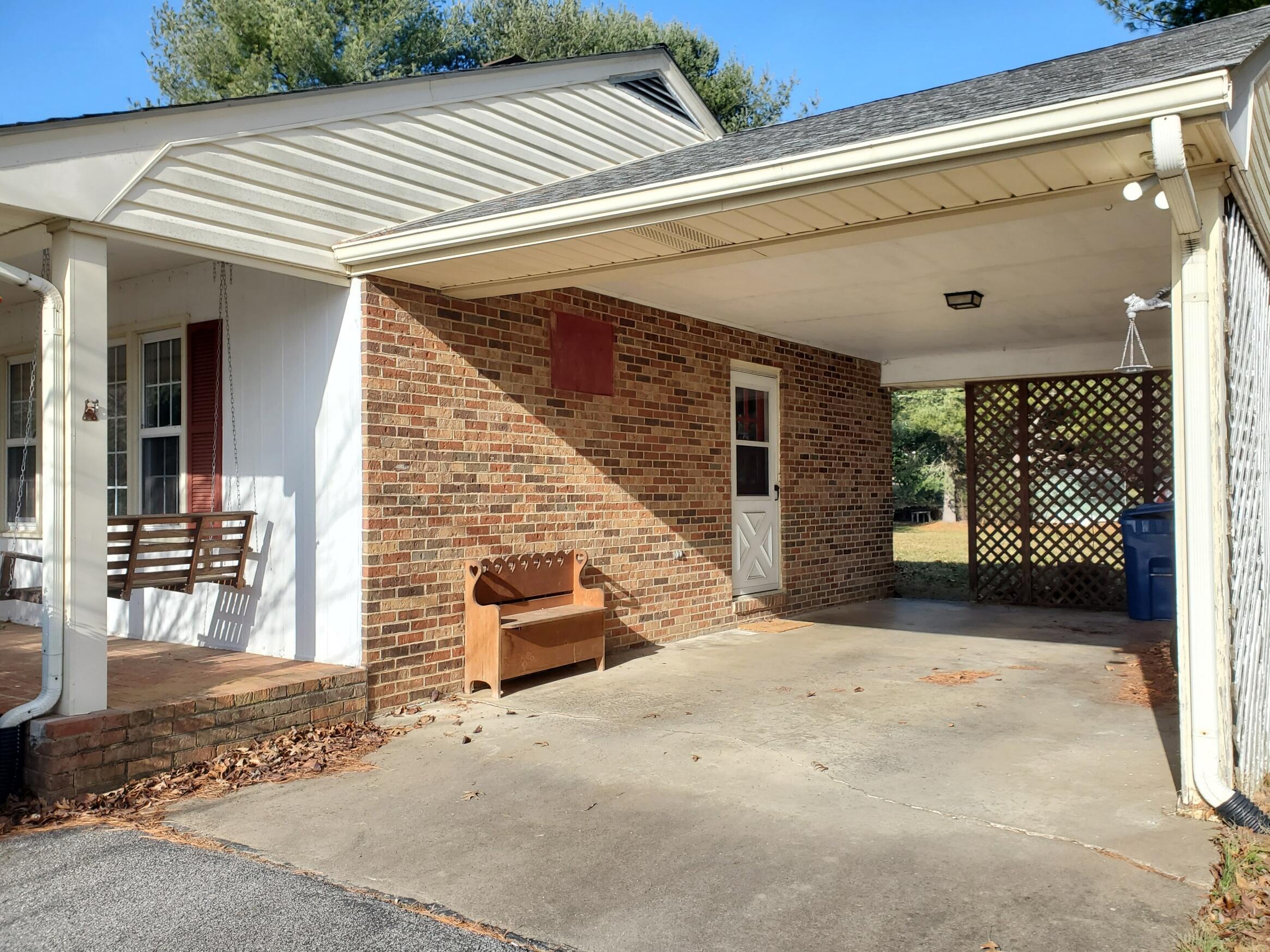 251 Mt Vista Dr