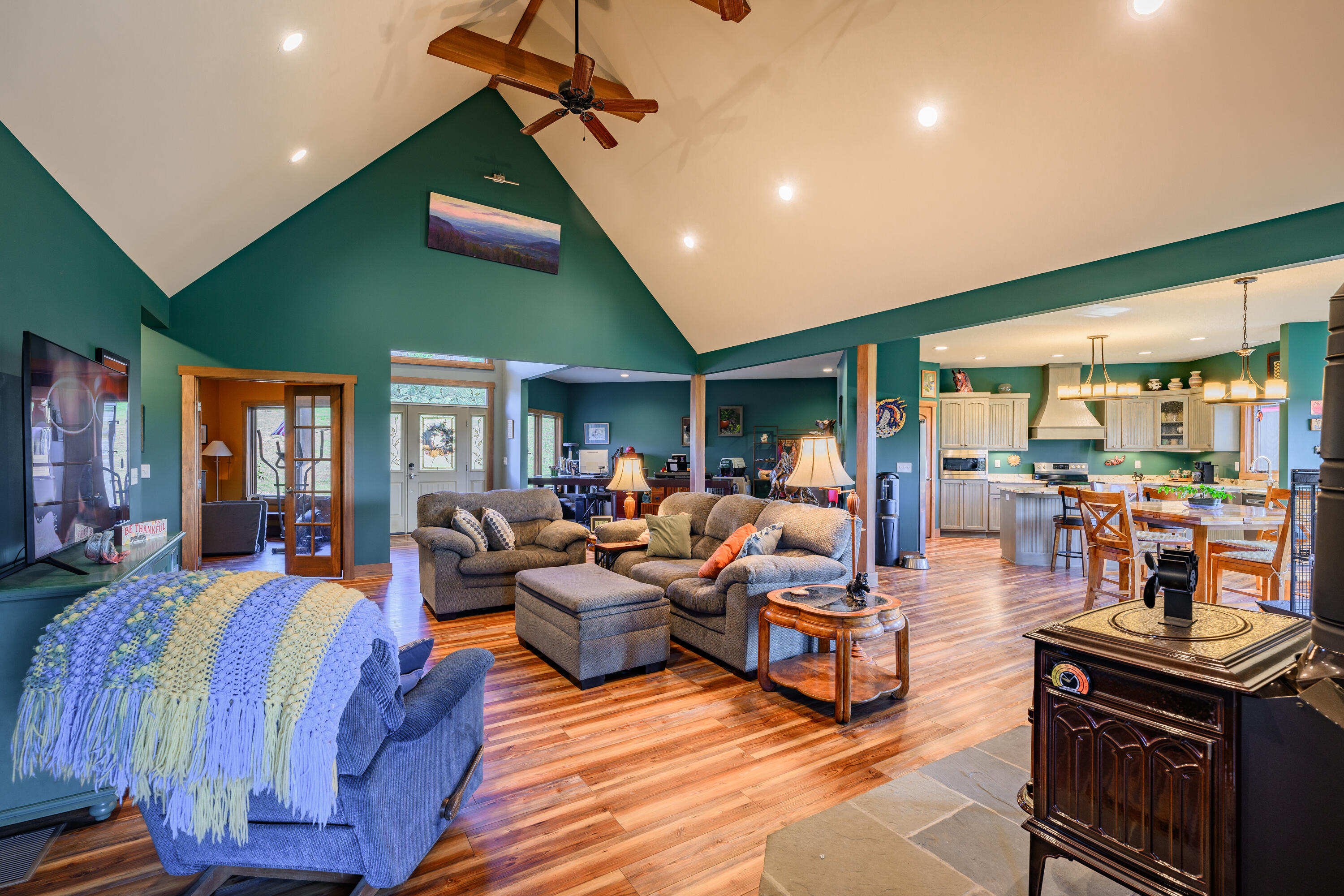 747 New Providence Rd